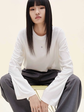 Crewneck Cotton Blend T-shirt Classic and Comfy
