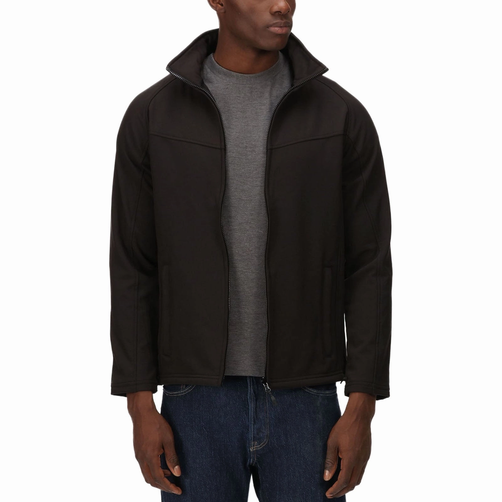Fringe Detail Regatta Professional Mens Uproar Softshell Jacket
