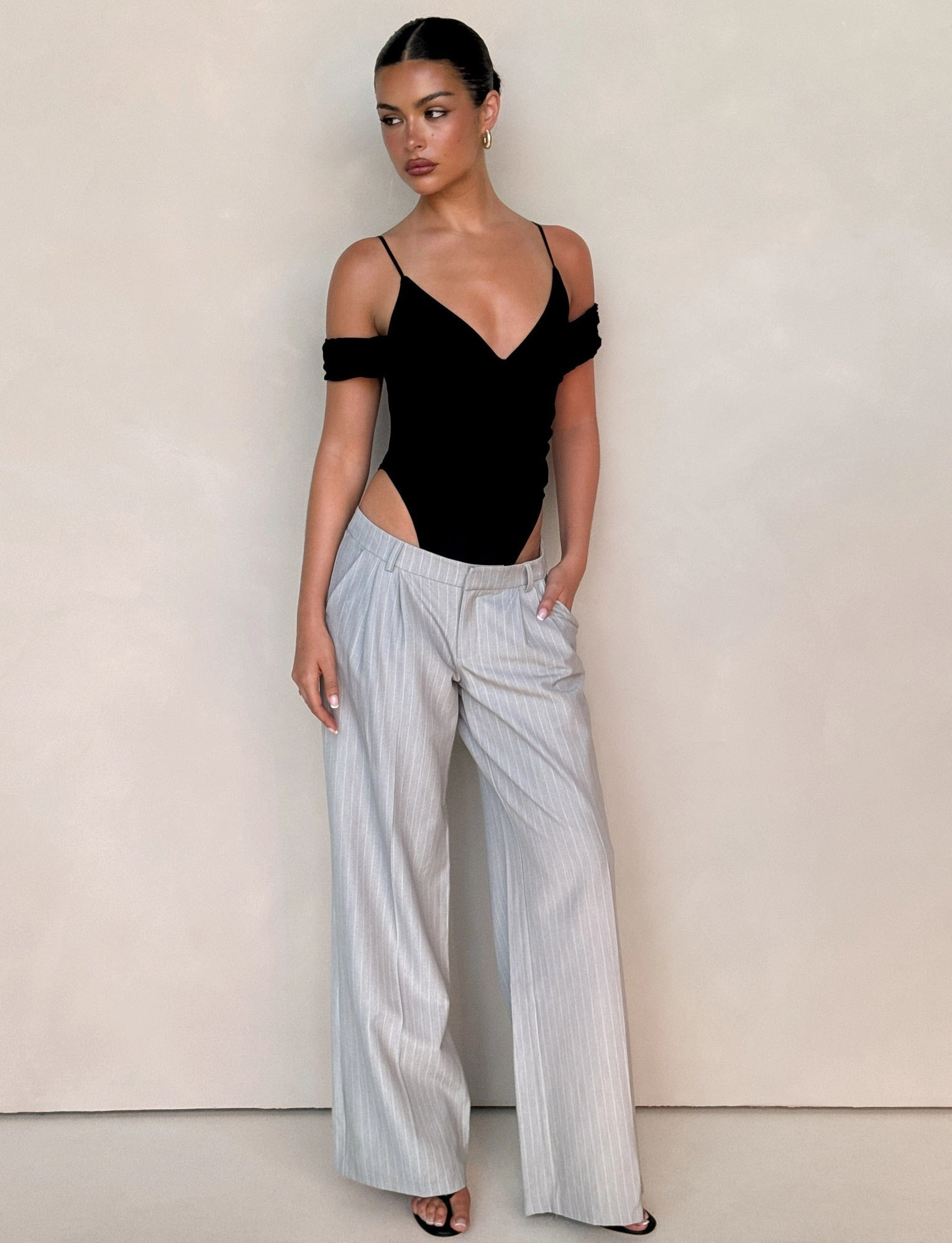 Gentle Texture Smart Edge AMBERLY SUIT PANT - GREY : PINSTRIPE : GREY PINSTRIPE