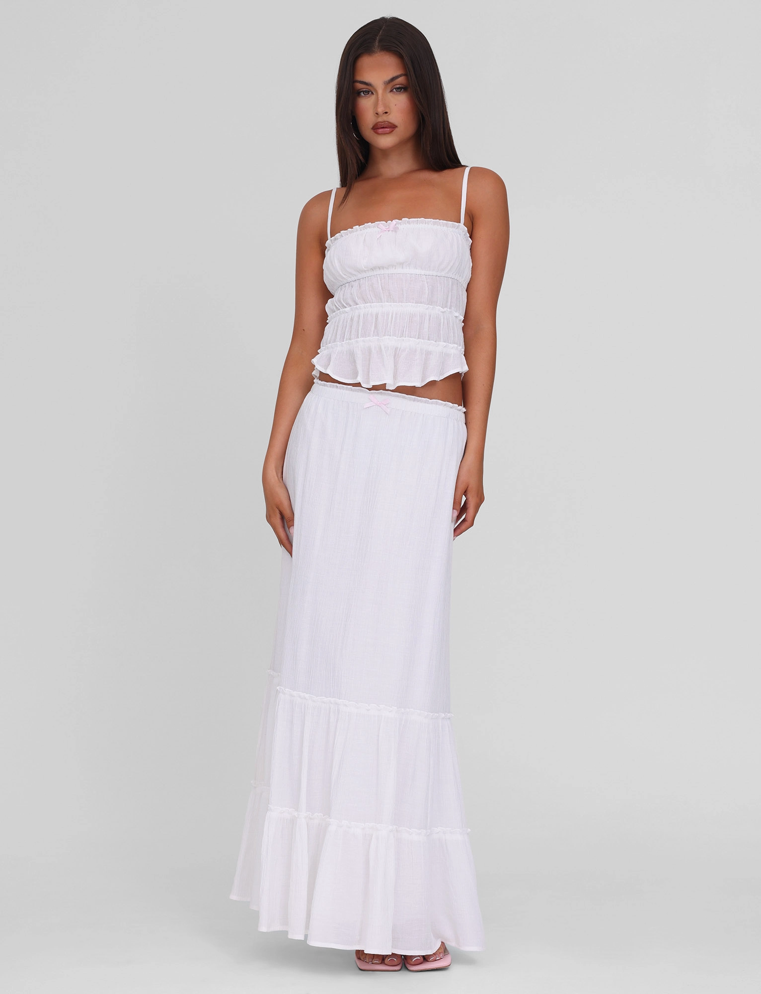 Soft Layers Relaxed Finish ASHLYNN TOP - WHITE