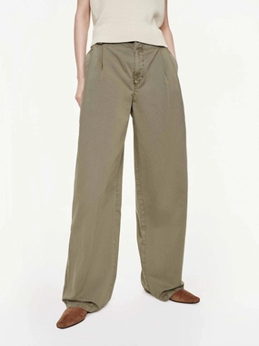Perfect Layer Timeless Comfort Wear Barrel Leg Pleated Trousers