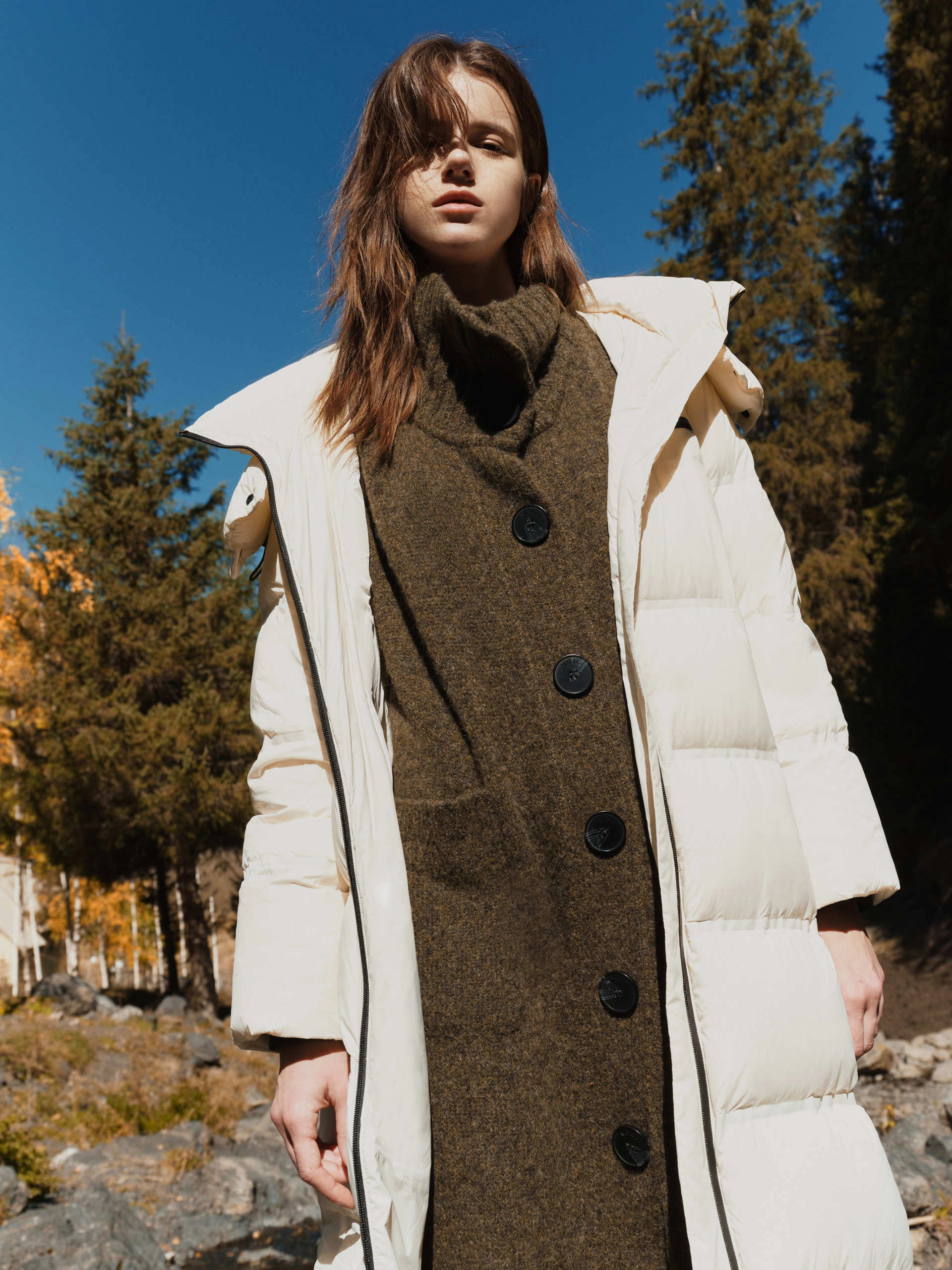 Abrasion Proof Edging Belt Down Puffer Coat