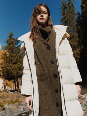 Abrasion Proof Edging Belt Down Puffer Coat