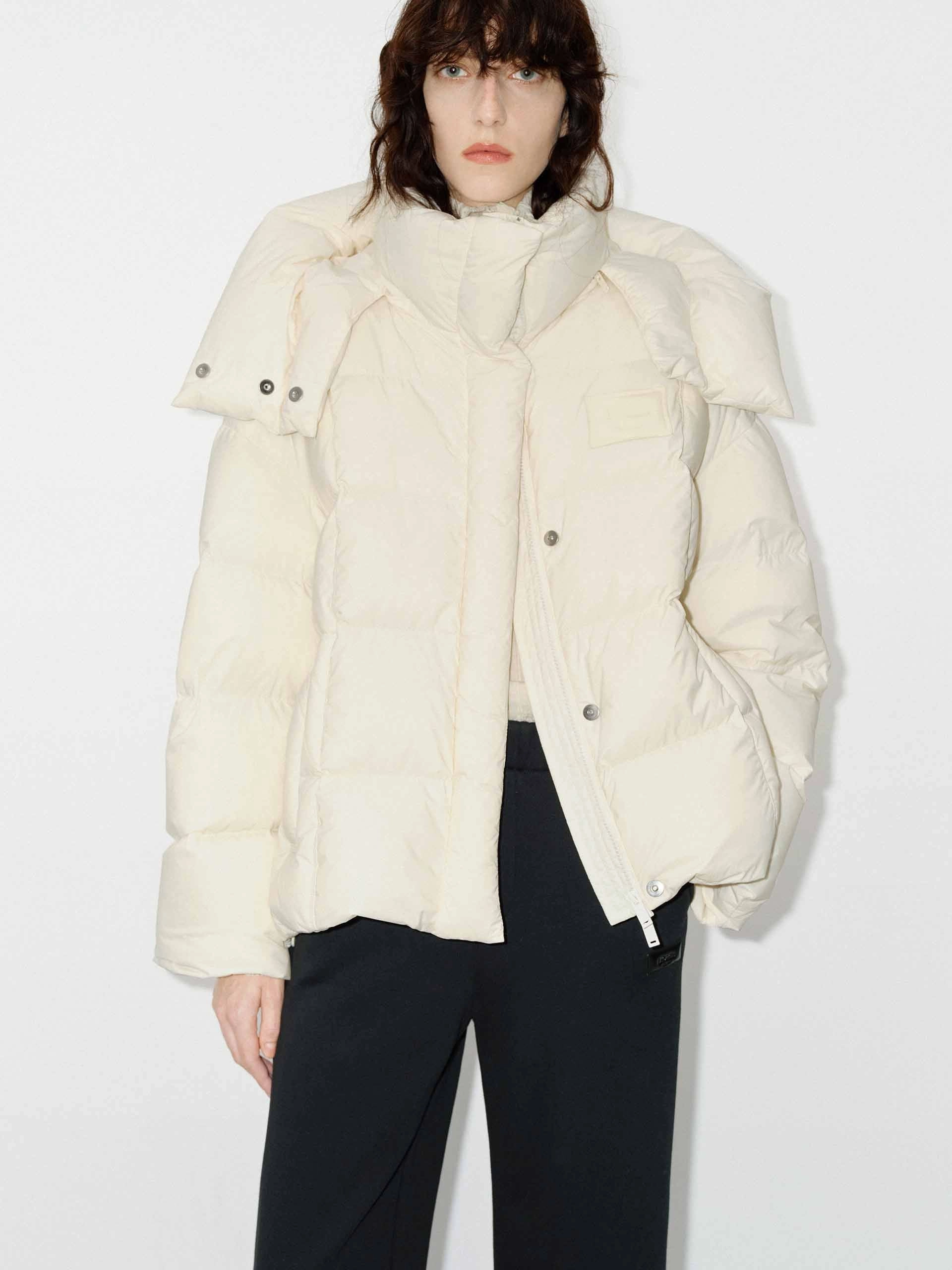 Smooth Flat Collar Cropped Hooded Puffer Jacket