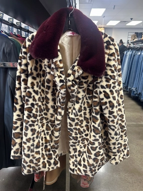 QuickAccess Pockets Coat Faux Fur & Sherpa By Buddy Love In Animal Print, Size:L