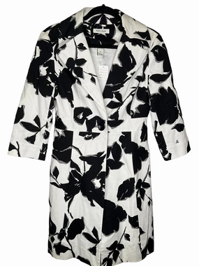 Water Resistant Adjustable Fit Design Coat Other By White House Black Market In Multi-colored, Size: 4