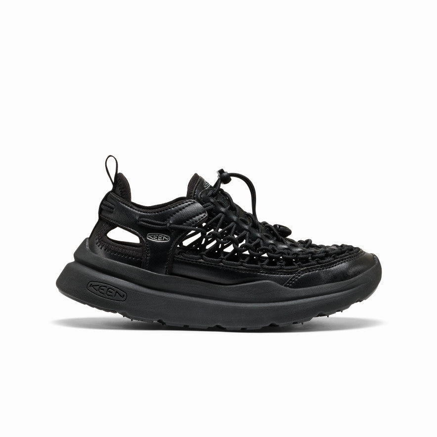 Outfit Friendly Women's UNEEK WK SNIDEL Sneaker  |  Black/Silver