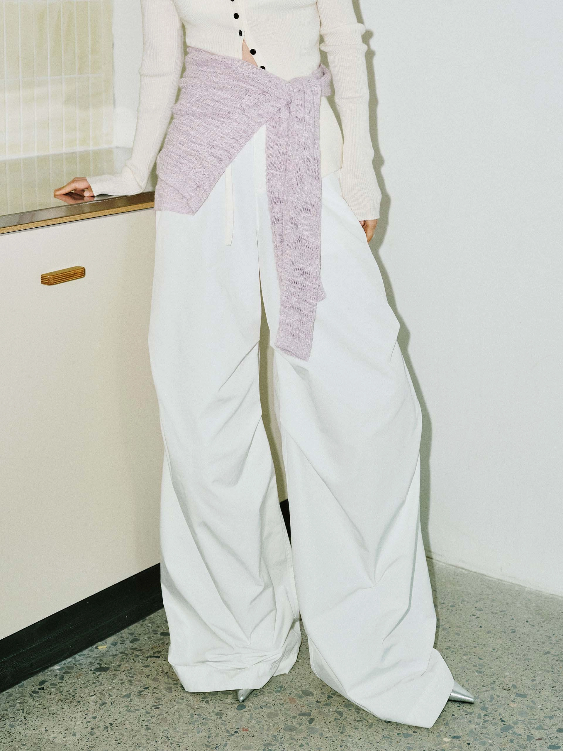 Relaxed Lines Pleated Wide Leg Cargo Pants