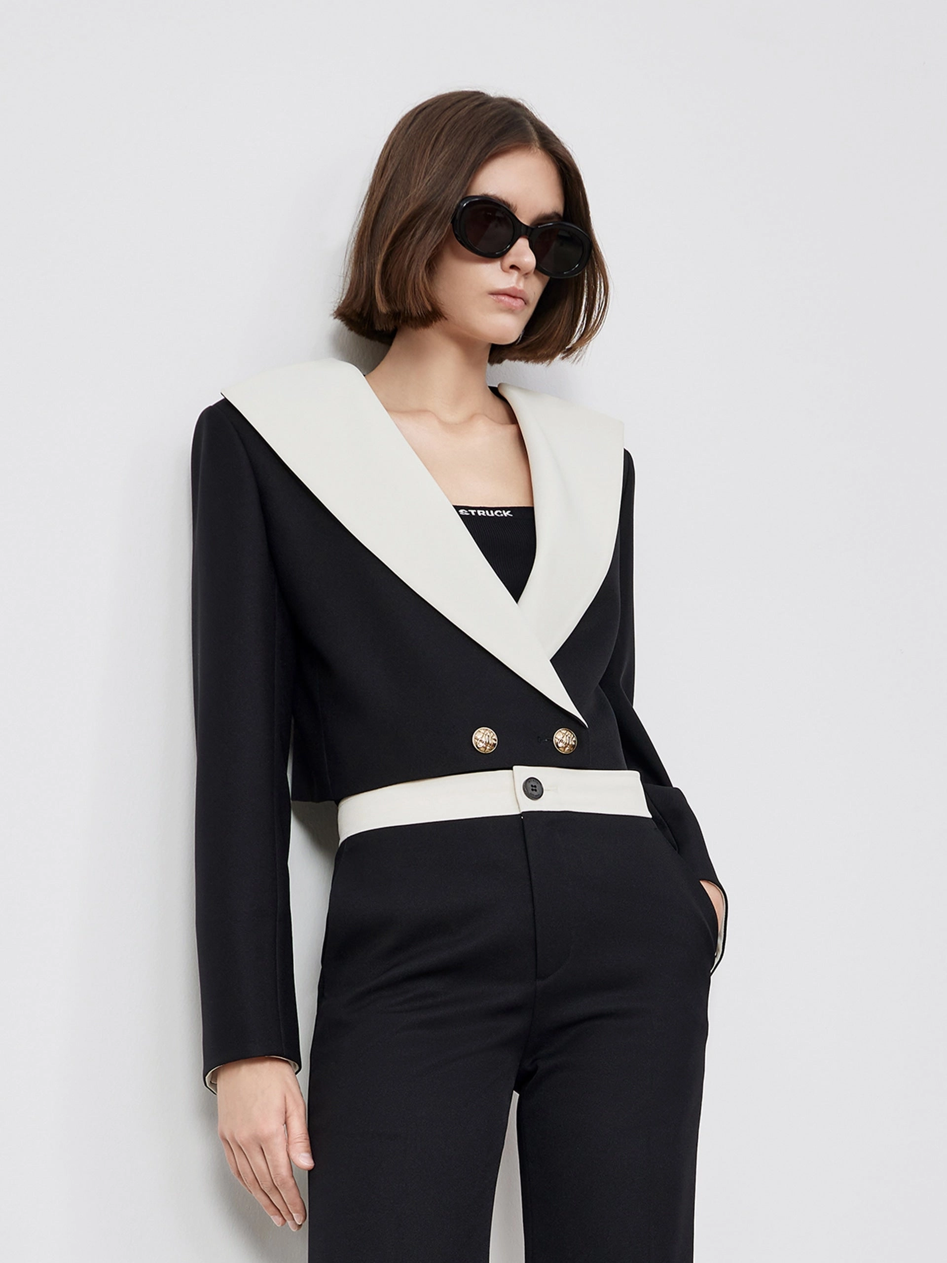 Anti Pill Technology Contrast Lapel Cropped Coat