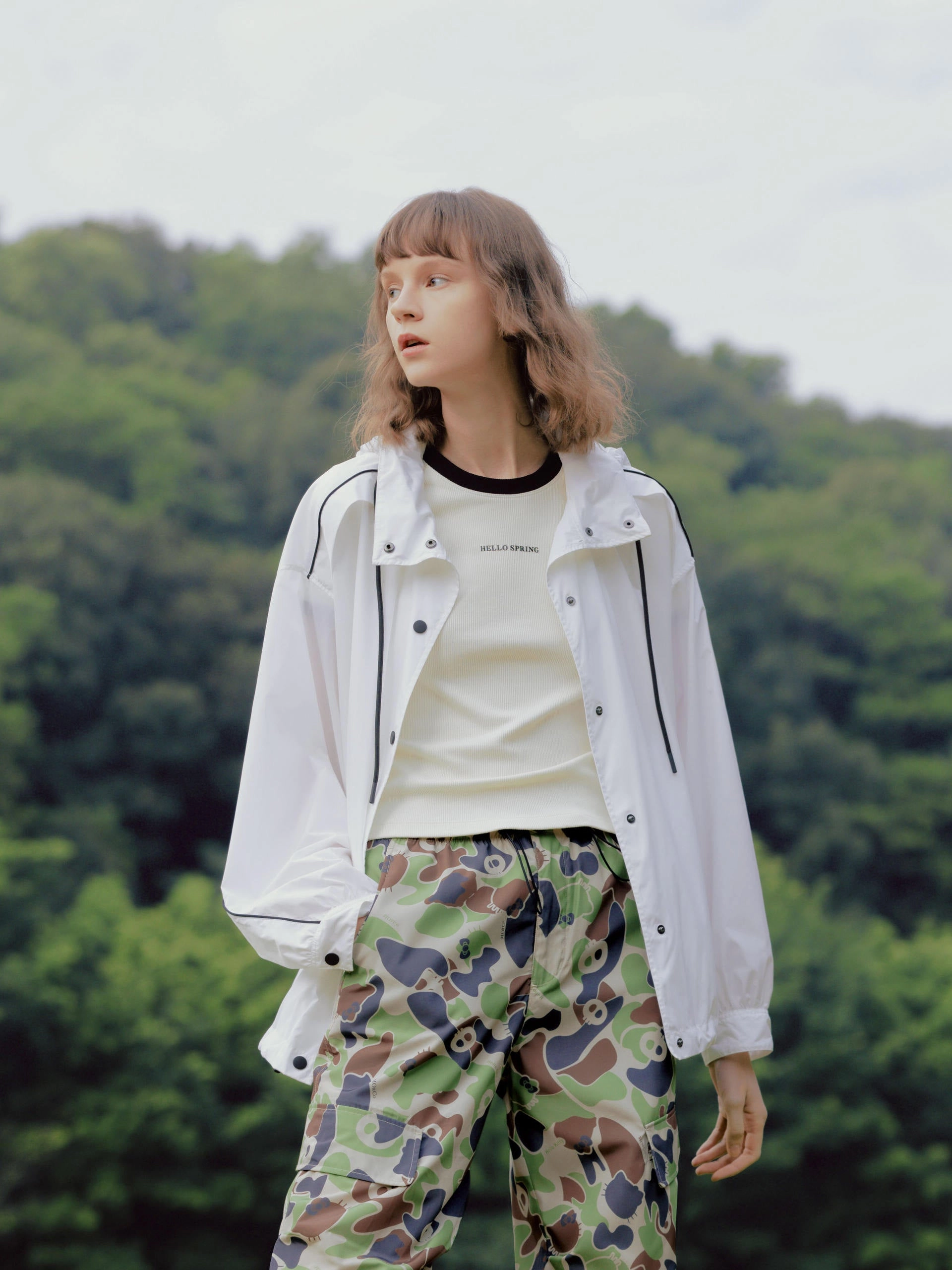 Soft Texture Breathable Softshell Layer Drawstring Hoodie Jacket