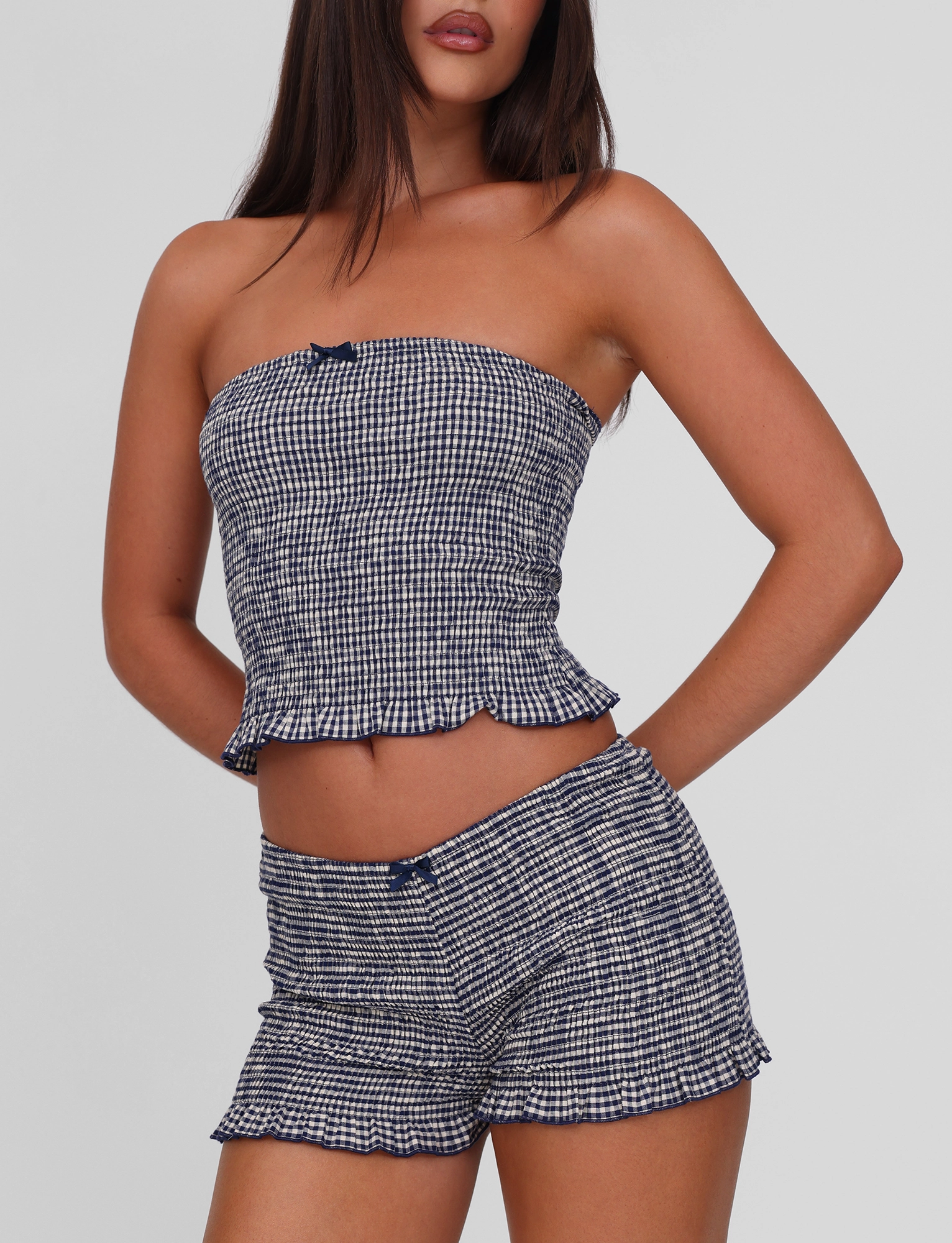 ERYNN SHORTS - NAVY GINGHAM Maximalist-Trend Pleated-Skirt