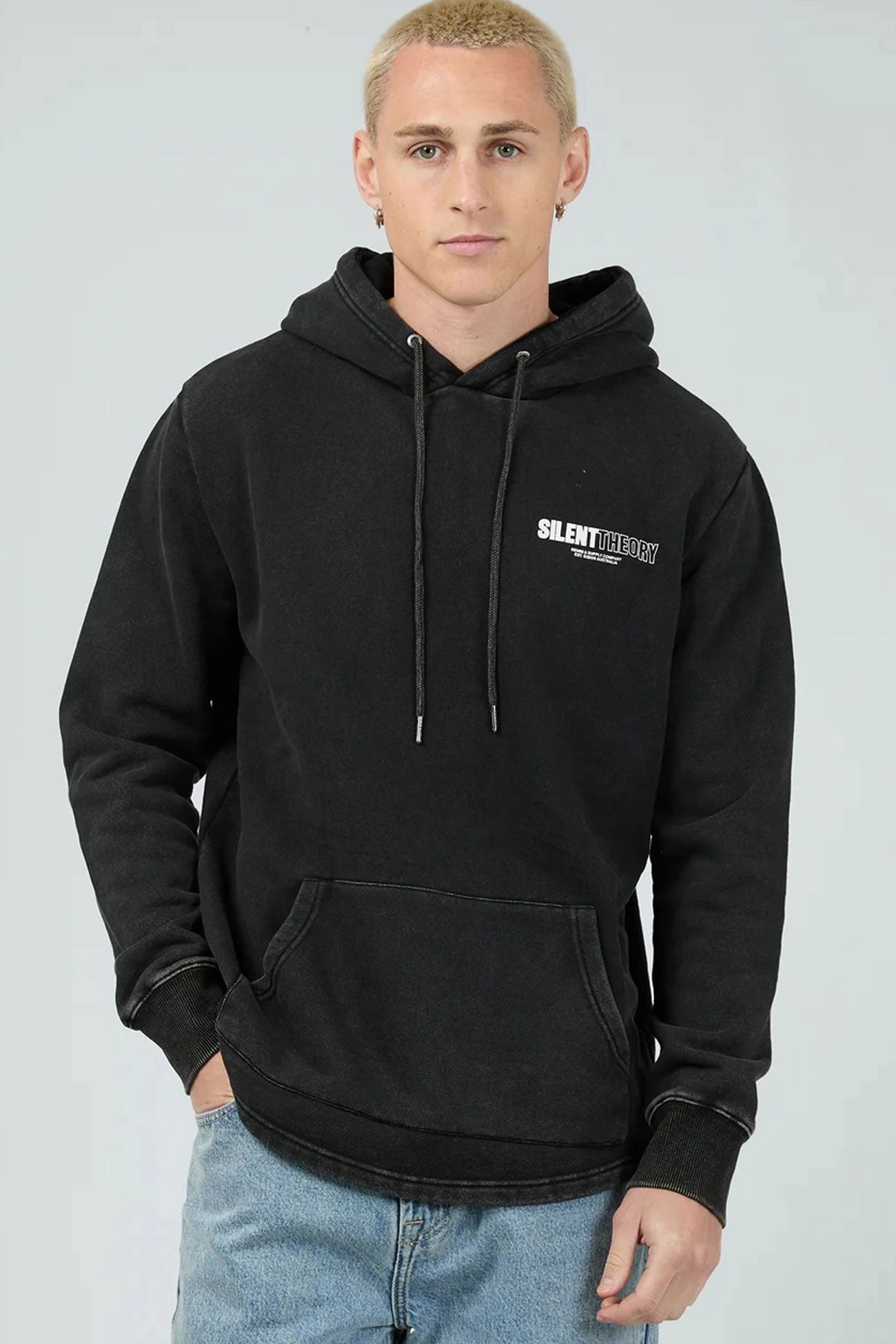 Seamless Stitching Elite Scoop Hoodie Washed Black