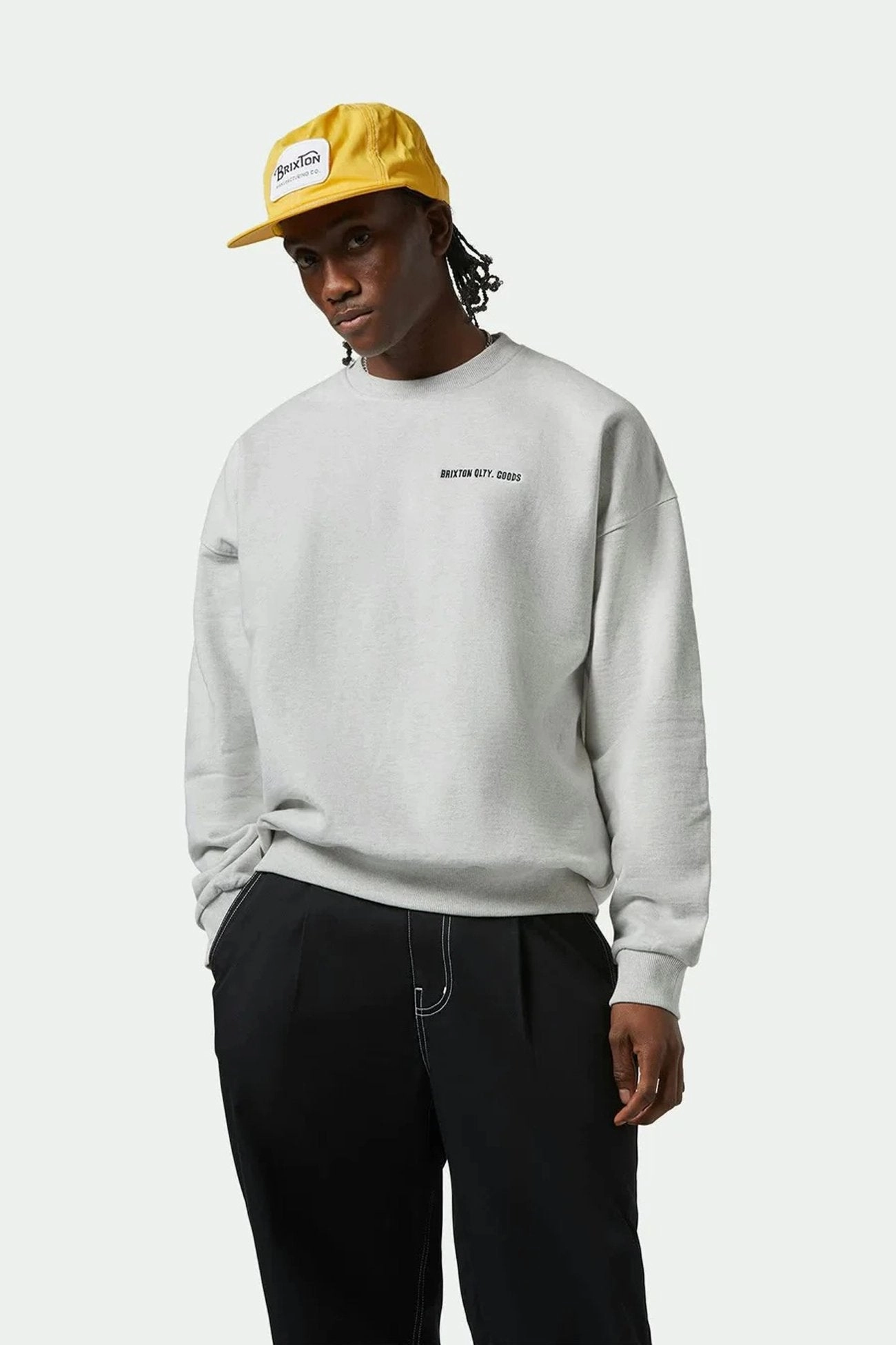 Mild Day Outfit Embroidered Heavy Weight Crew Heather Grey Ash