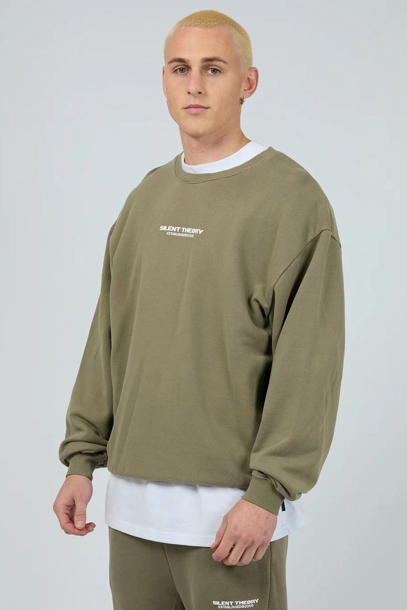 Full Length Zipper Closure Anti Glare Trim Essential Theory Crew Khaki