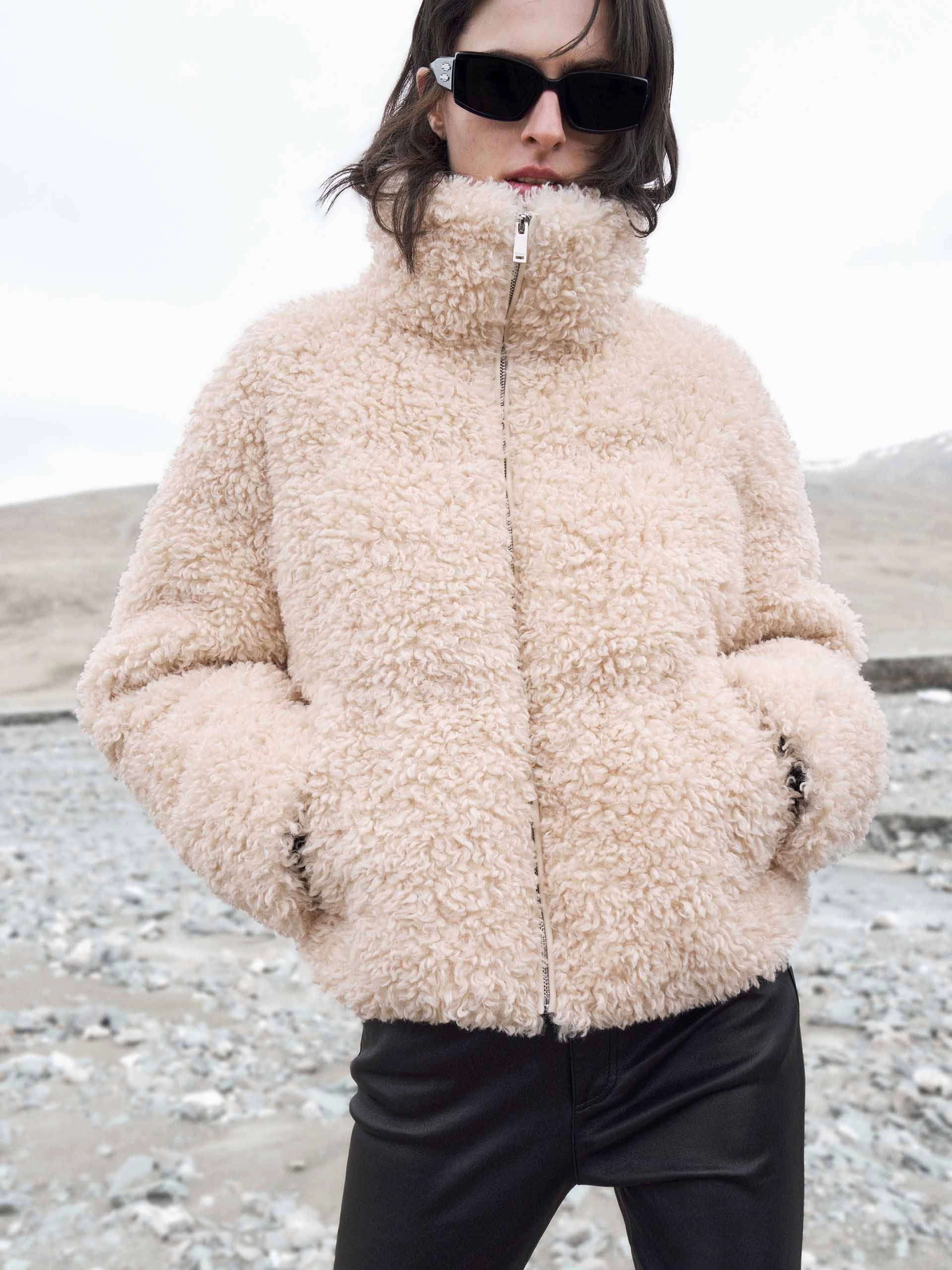Thick Fabric Faux Shearling Quilted Jacket