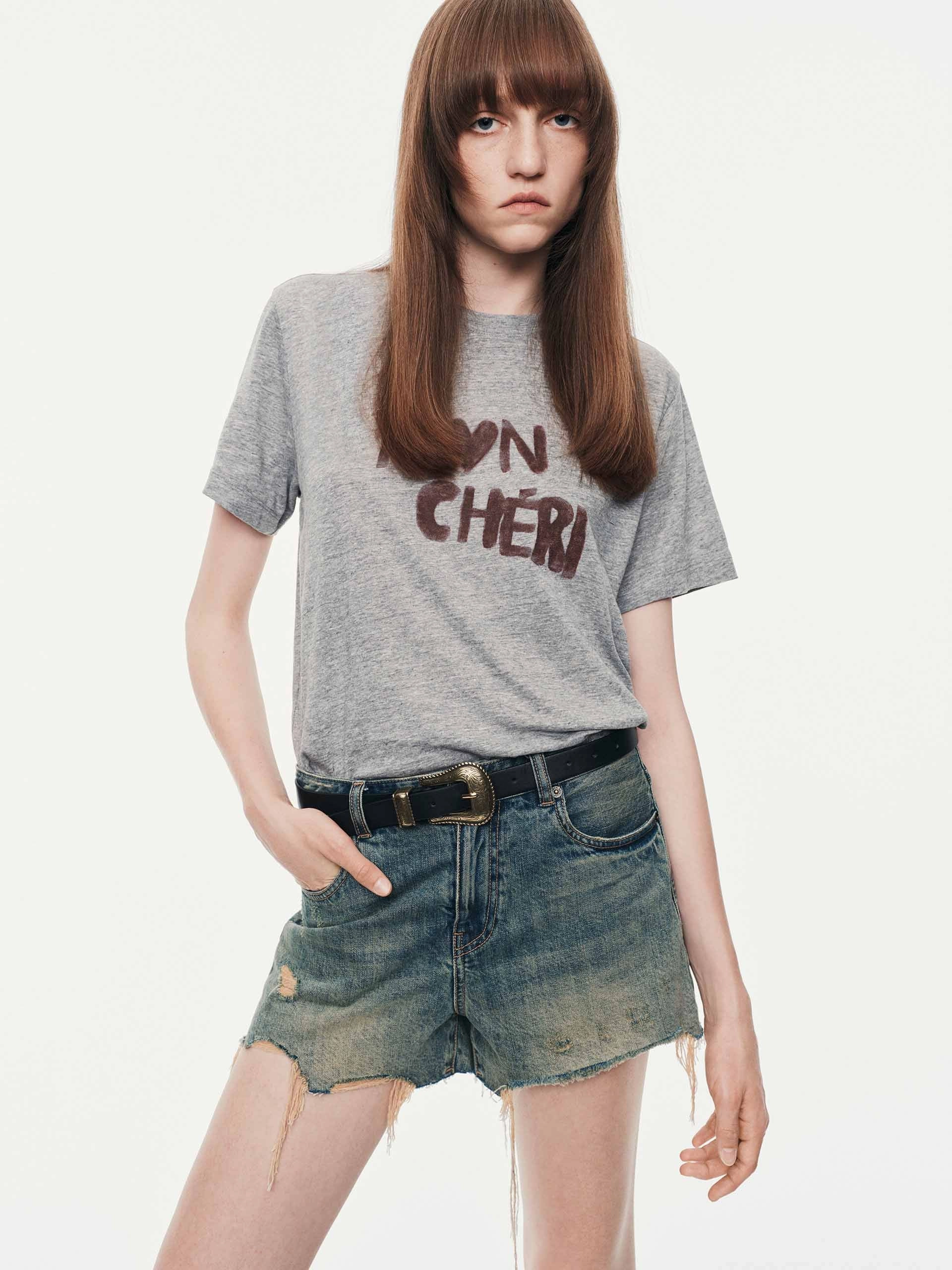 Front Letter Printed T-shirt Effortless Design Comfortable Stretch