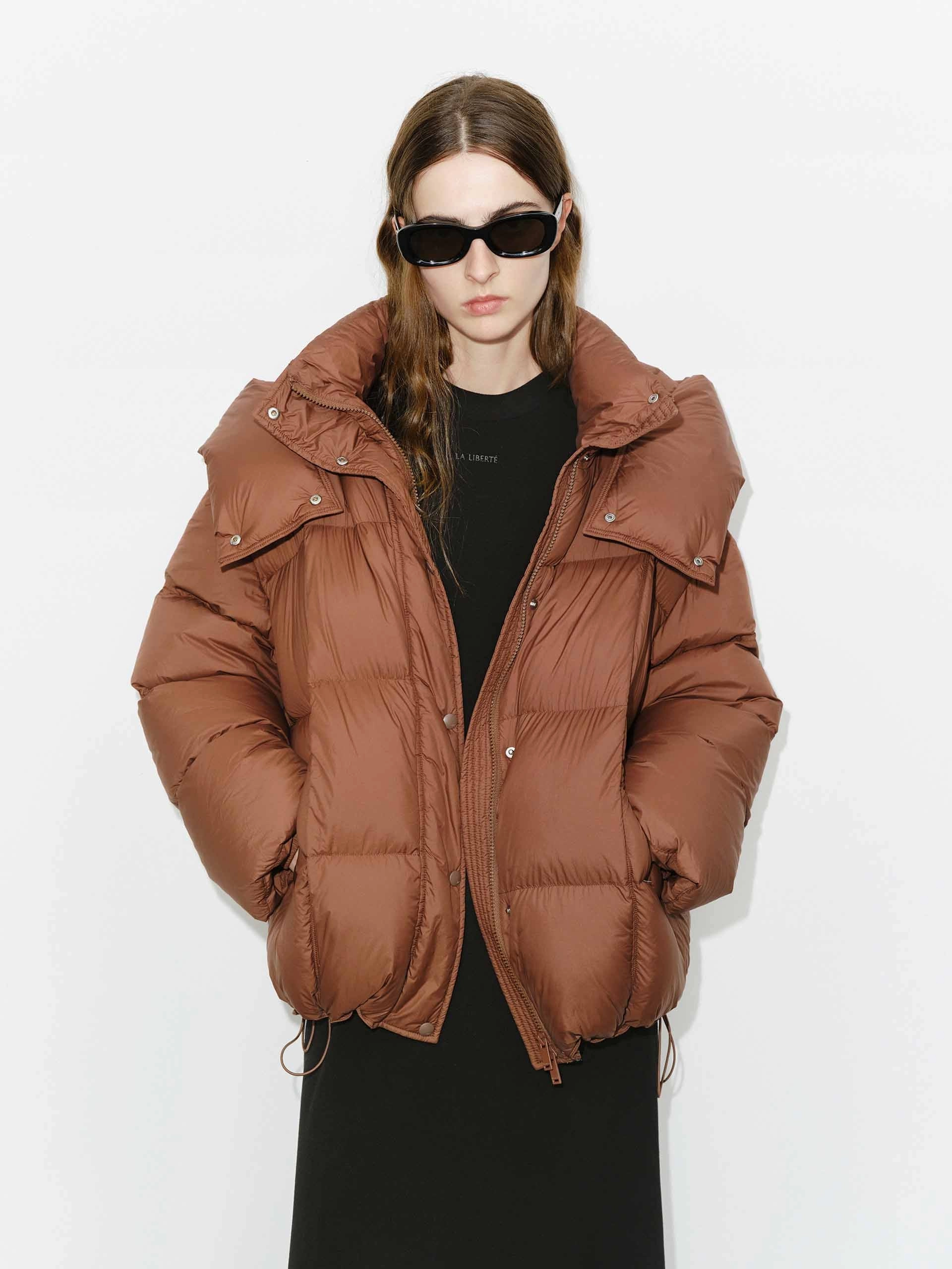 Funnel Neck Puffer Jacket Polarized Sun Protection HighCollarDesign