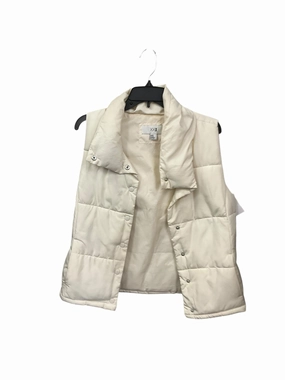Vest Puffer & Quilted By Clothes Mentor In Cream, Size: M Casual Classic