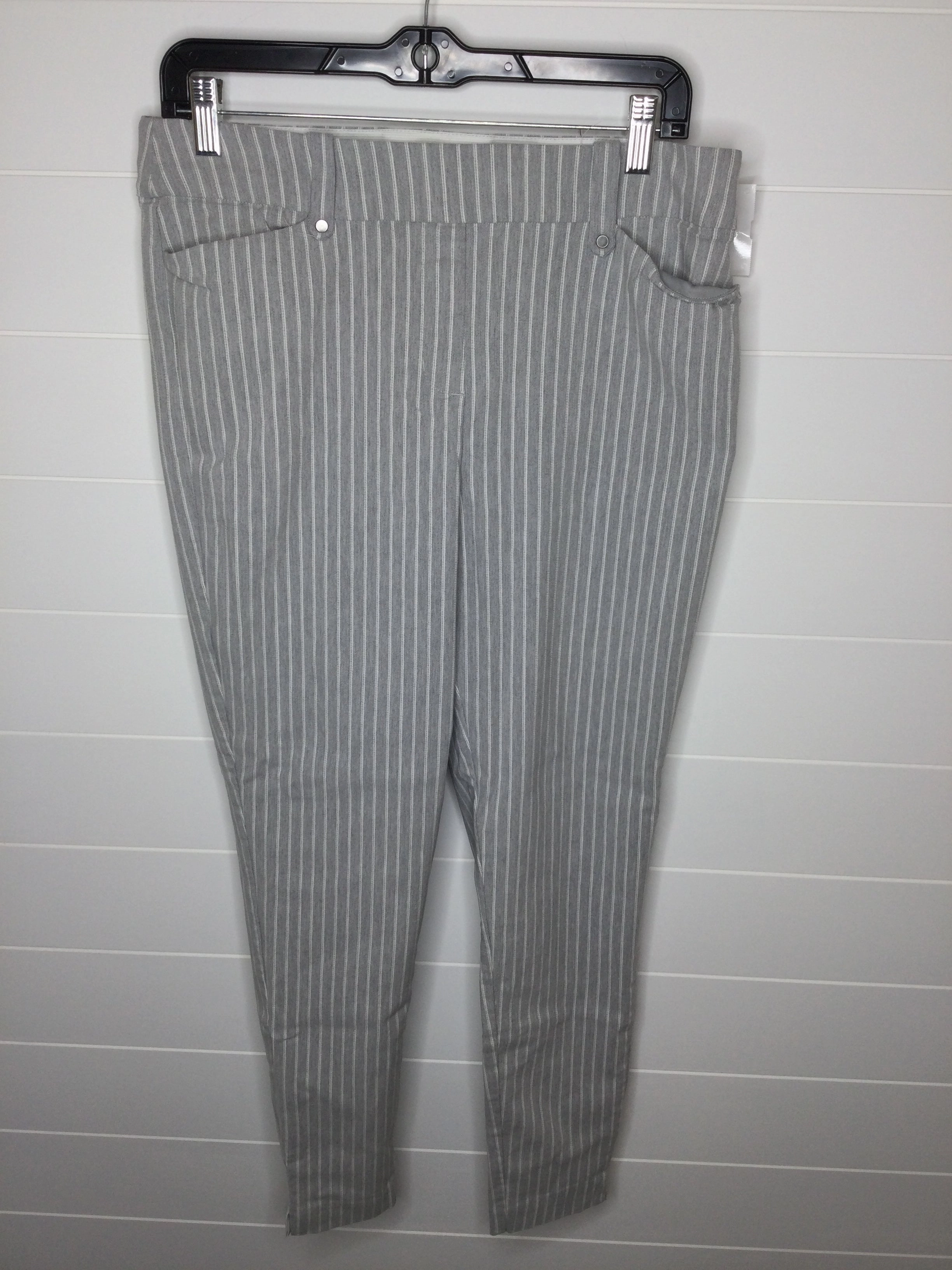 Minimalist Style Loose Fit Pants Leggings By Maurices  Size: L