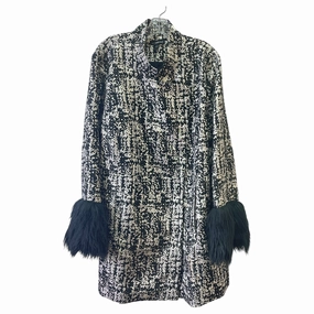 Breathable Mesh Panels Ergonomic Articulation COAT OTHER by LANE BRYANT In BLACK & GOLD, Size: 2X