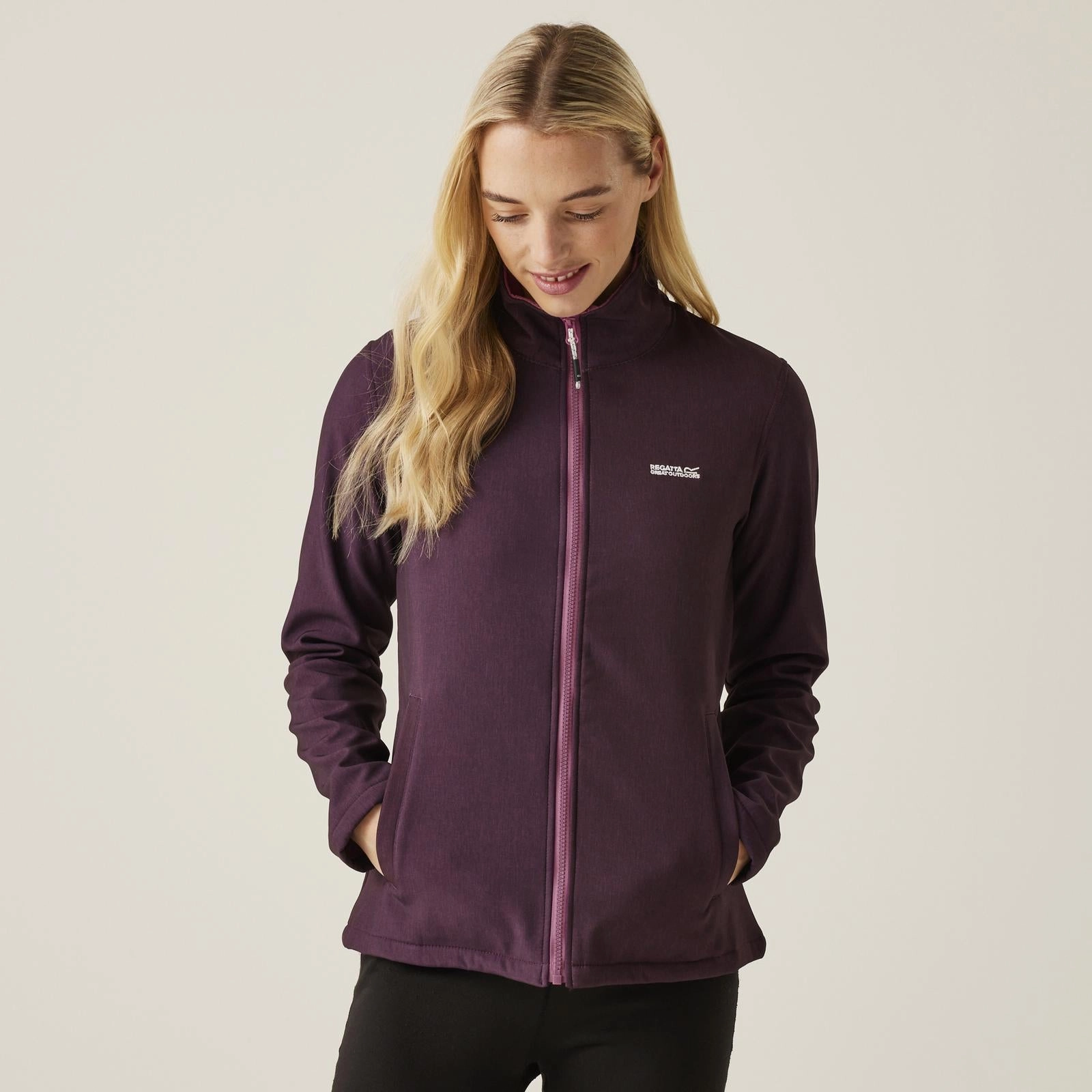 Stretch Paneling Casual Trend Regatta Womens Connie V Softshell Walking Jacket