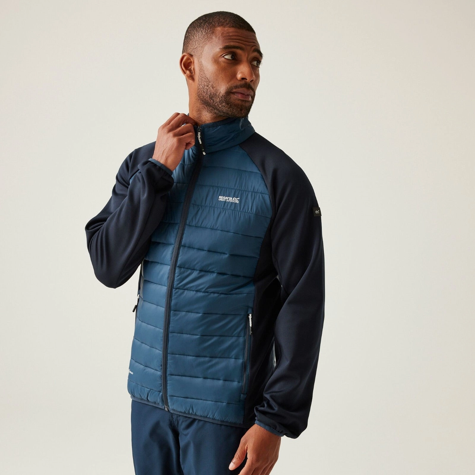 Regatta Mens Clumber IV Hybrid Lightweight Softshell Jacket Sleek Casual