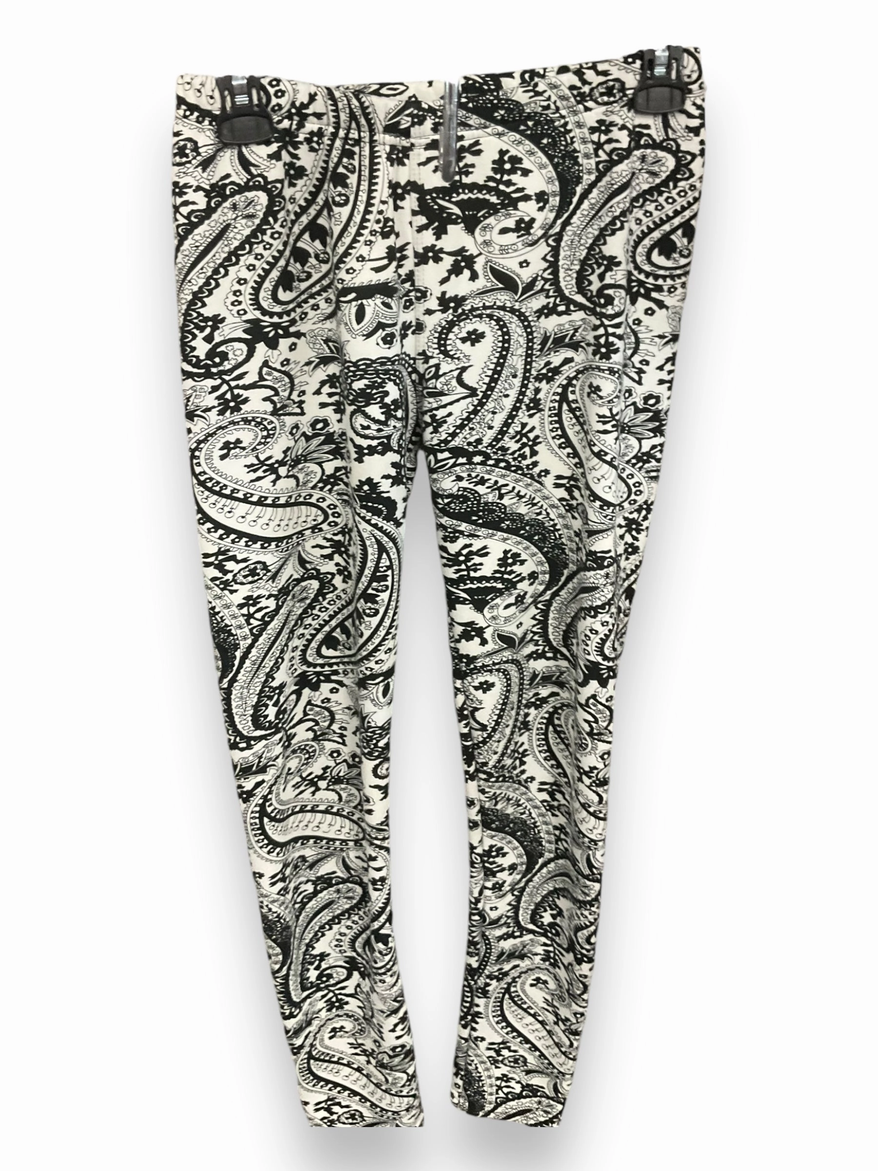 Layered Seam Construction Budget Friendly Fade Resistant Pants Leggings By Clothes Mentor In Paisley Print, Size: Osfm