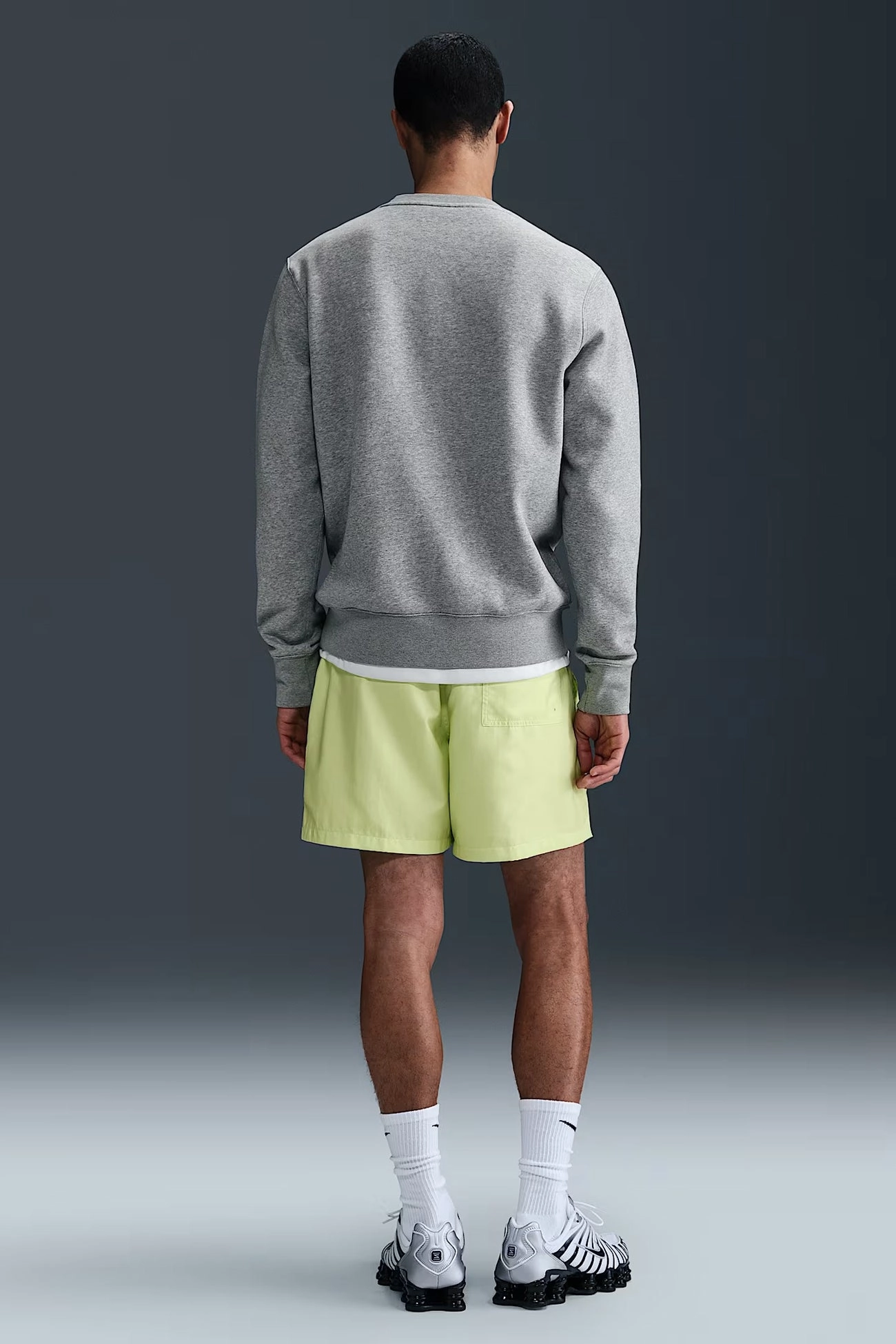 Nike Club Fleece Crew Dark Grey Heather White ZipperClosure