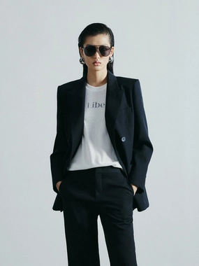 Enhanced Edge Binding Structured Wool Blazer