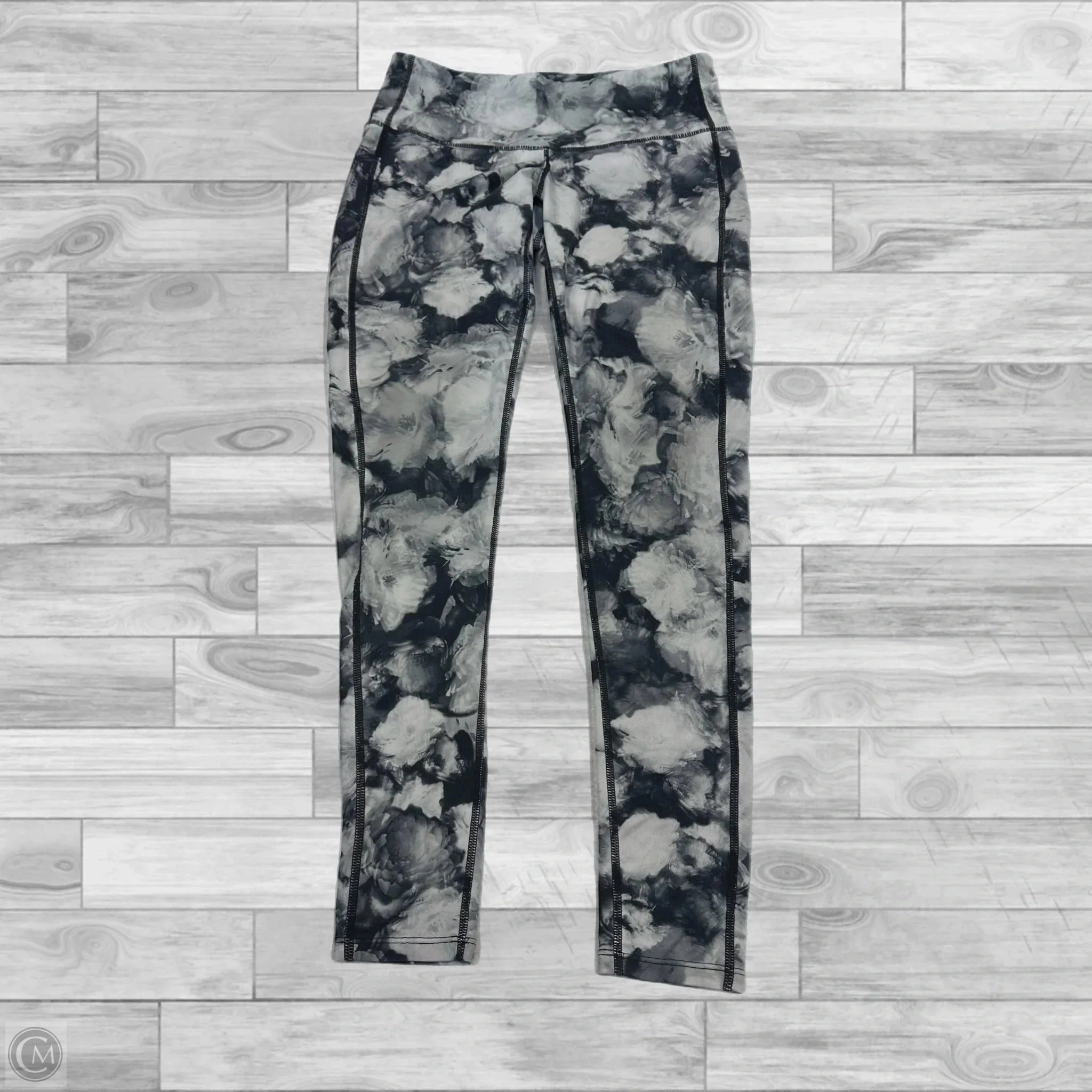 Beginner Level City Walk Pants Leggings By Athleta In Grey, Size: Xs