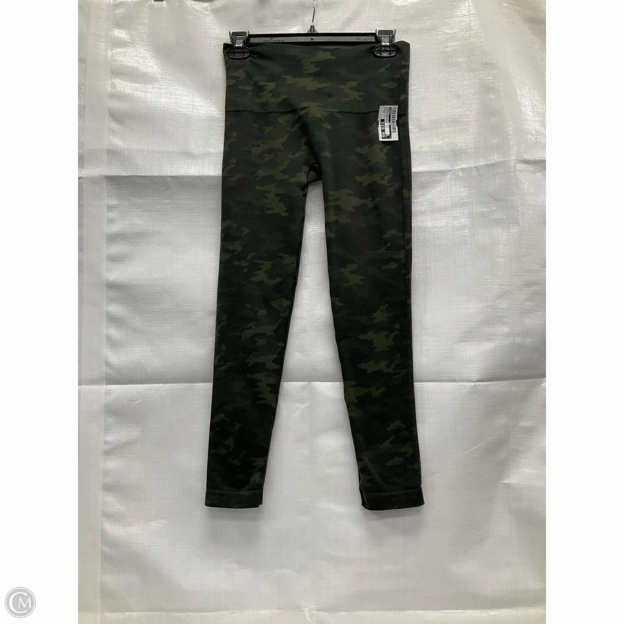 Pants Leggings By Spanx In Camouflage Print, Size: M Sculpted Shape Body-Hugging Design