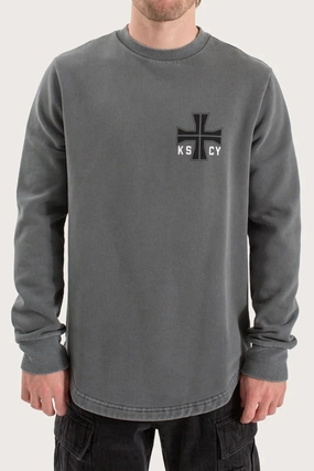 Plaza Dual Curved Sweater Pigment Charcoal Stylish Basics