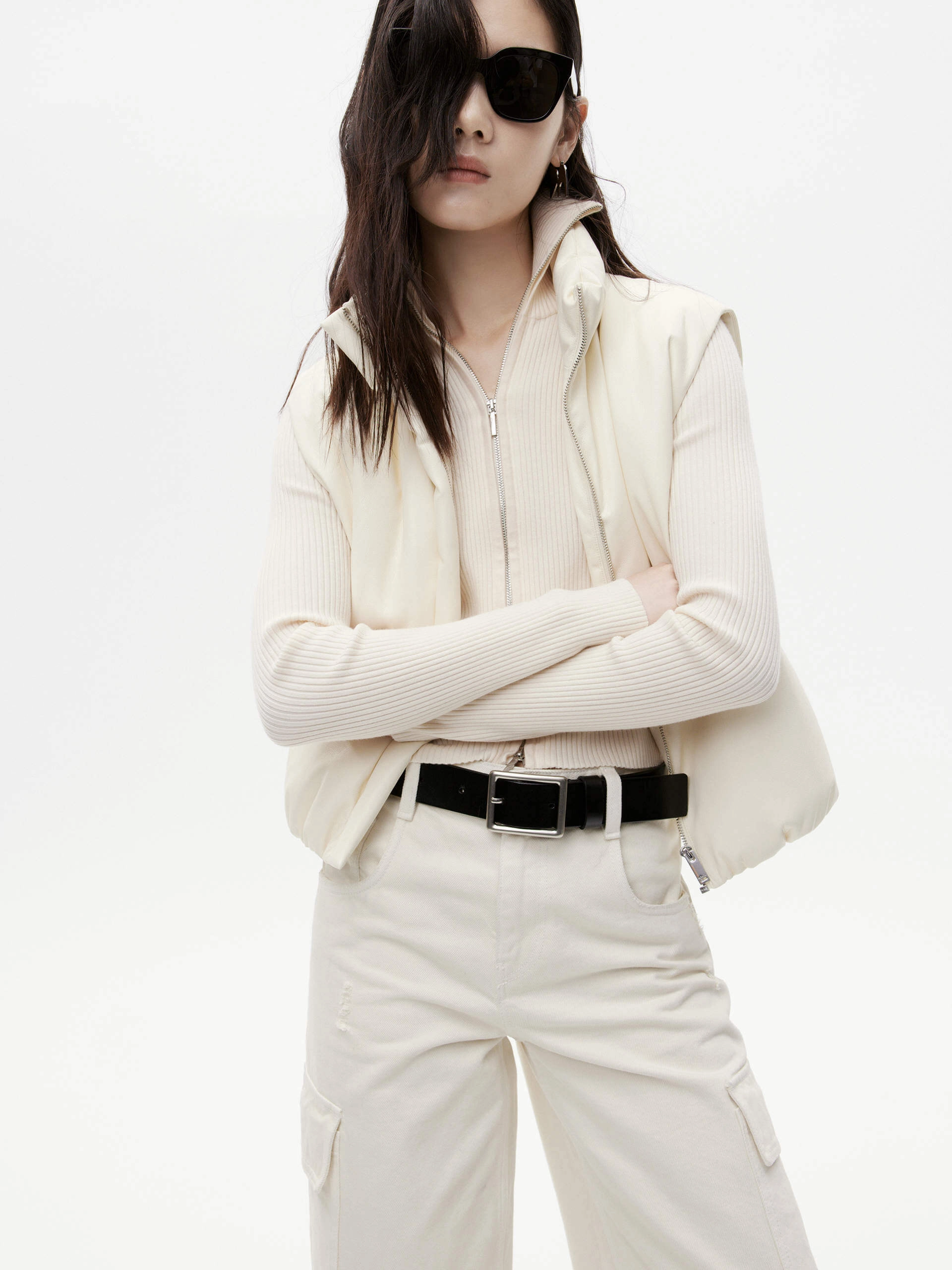 DoubleLayeredCuffs Top Guard PU Leather Puffer Waistcoat