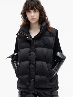 Quilted Padded Waistcoat Modern Functional Design
