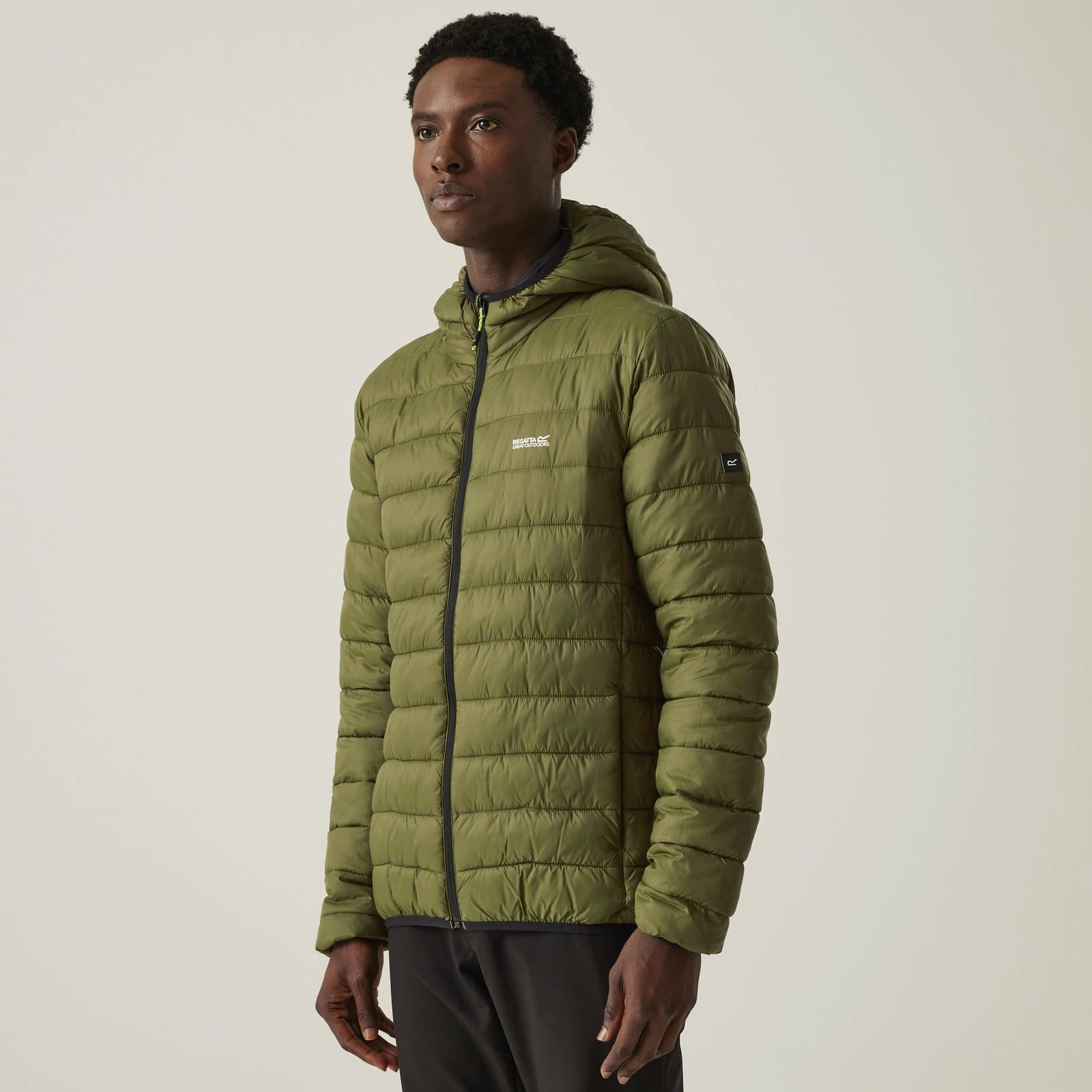 Regatta Mens Marizion Baffled Water-Repellent Jacket Coat Fade Resistant Dye Pocket Details