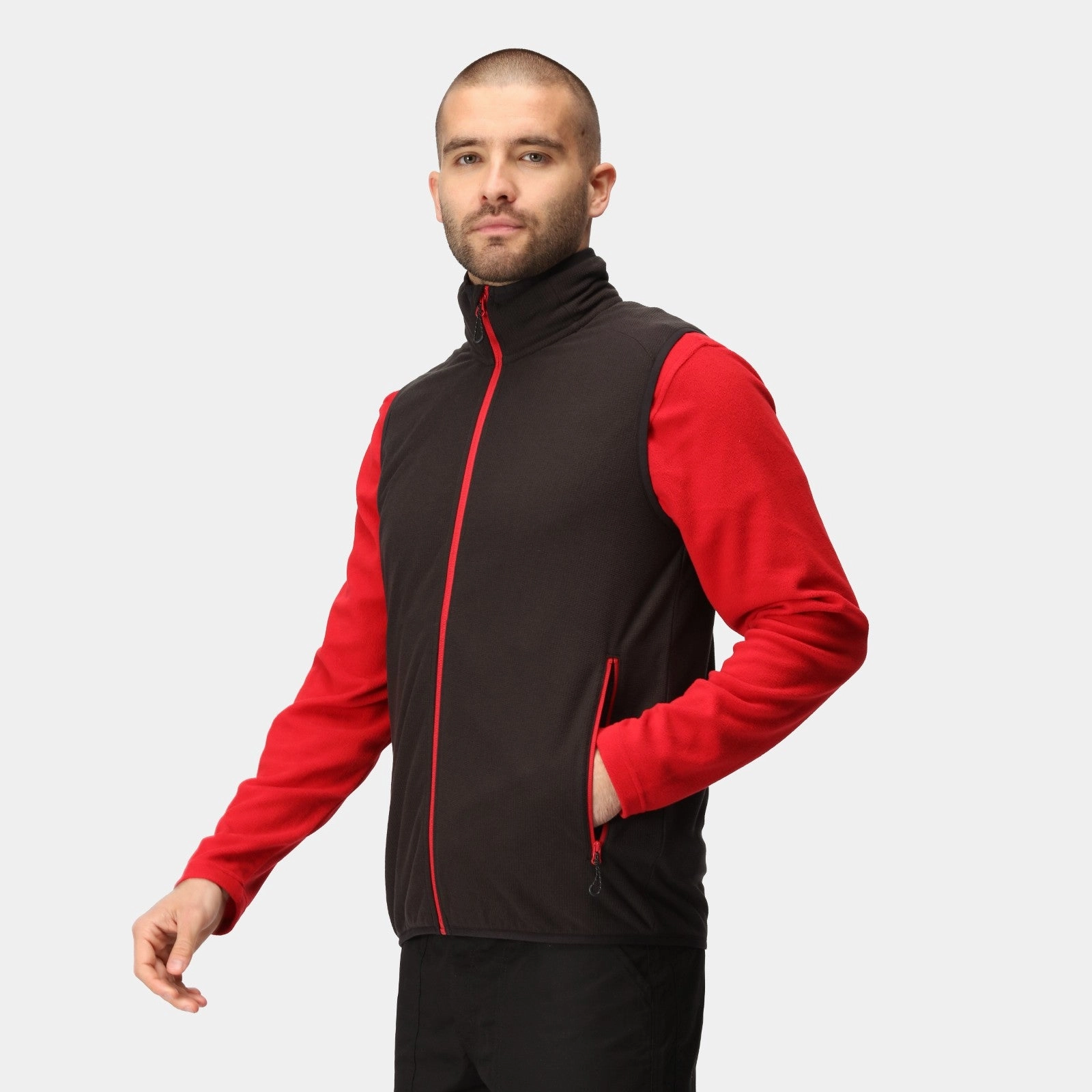 Long Lasting Shape Retention Layered Neckline Regatta Professional Mens Navigate Lightweight Fleece Gilet