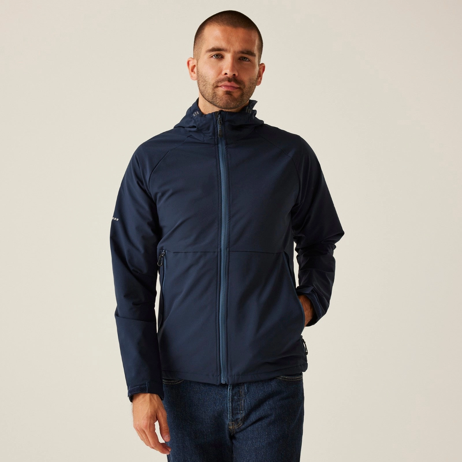 Touchscreen Compatible Cuffs Regatta Professional Mens X-Pro Prolite Stretch Softshell Jacket