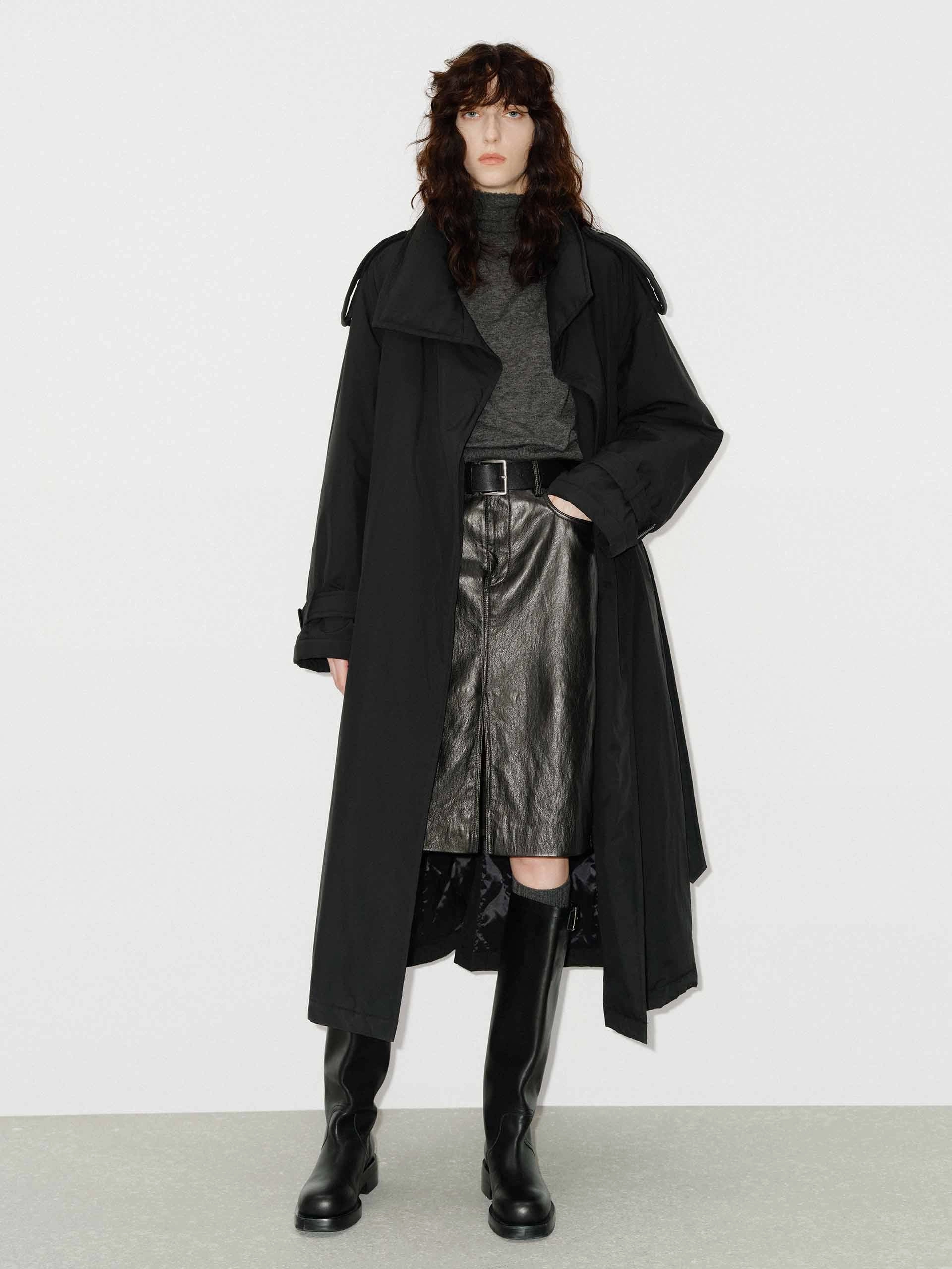 Heavyweight Warmth ReflectiveTrimDetails Longline Down Trench Coat