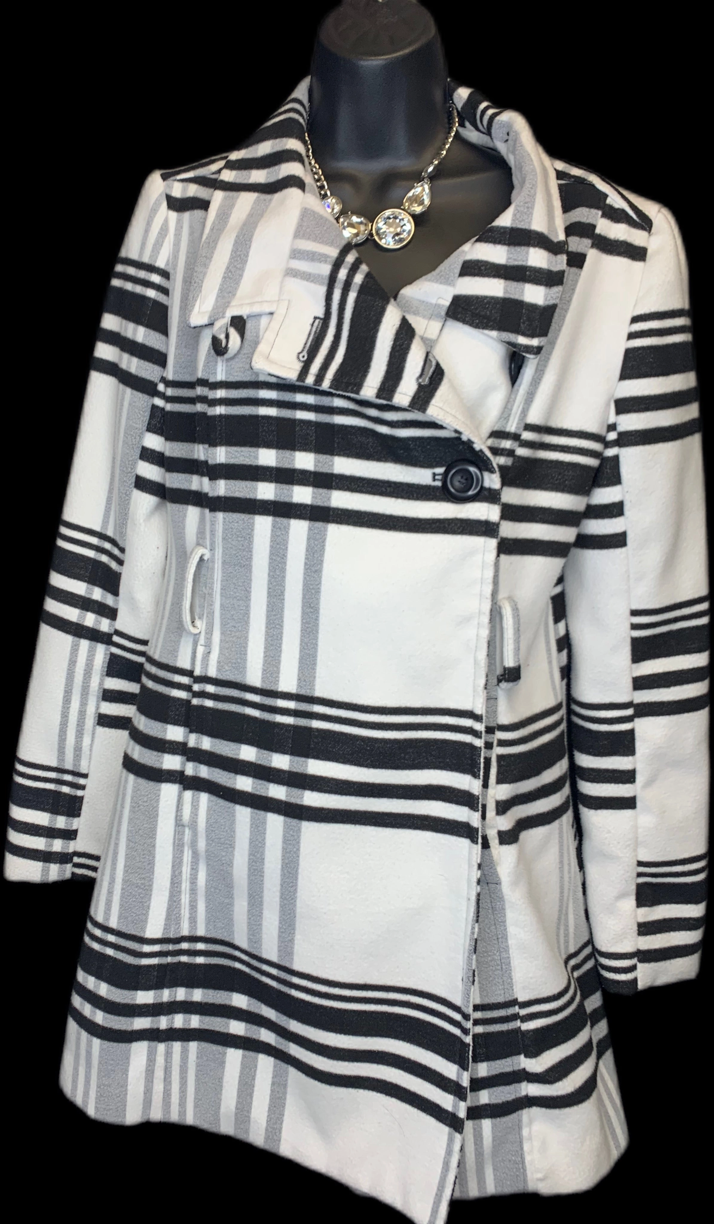 Noise Free Movement Coat Other By A Byer In Black & White, Size: M