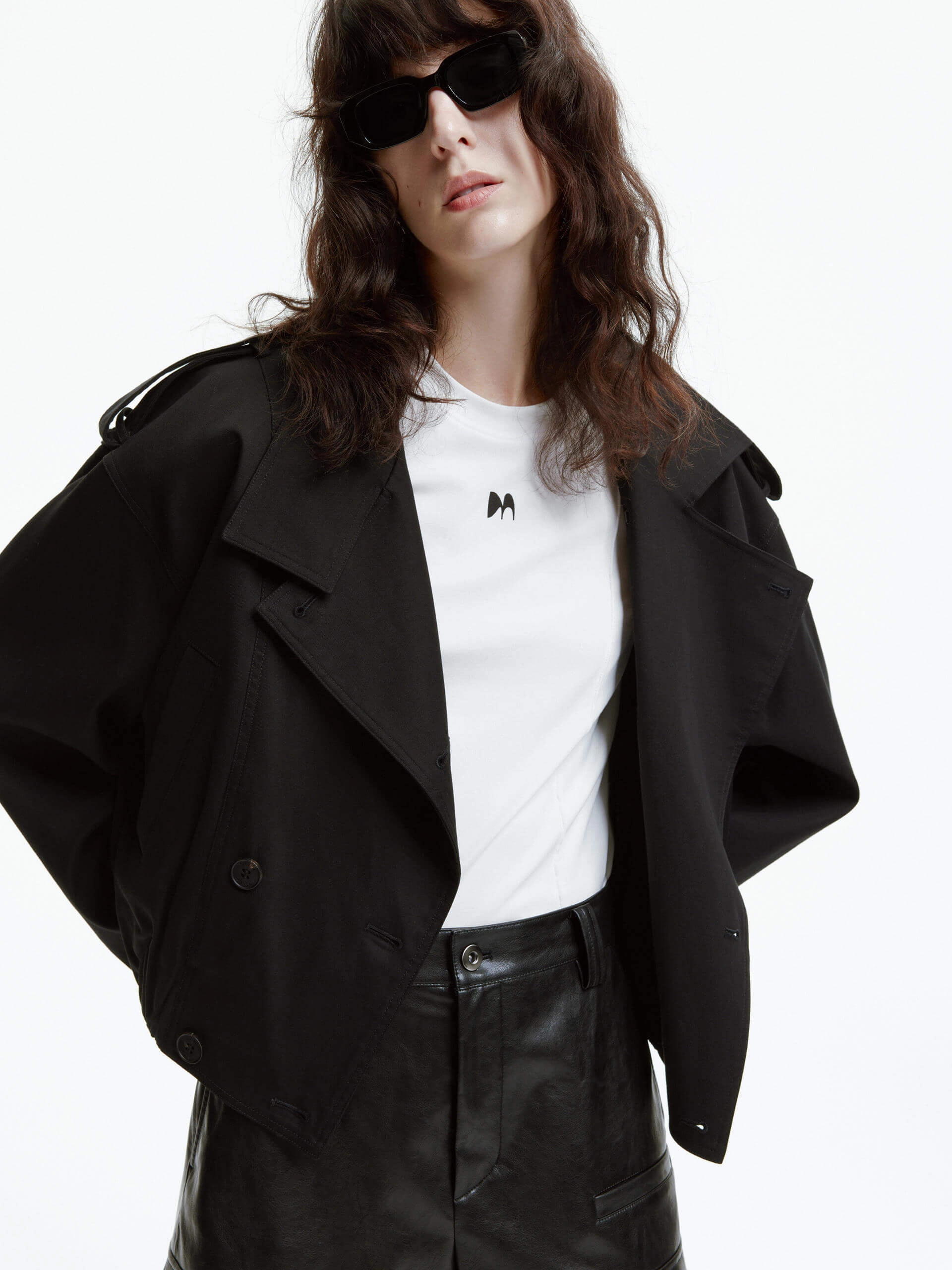 Wide Collar Cropped Jacket Layering Compatible Cut
