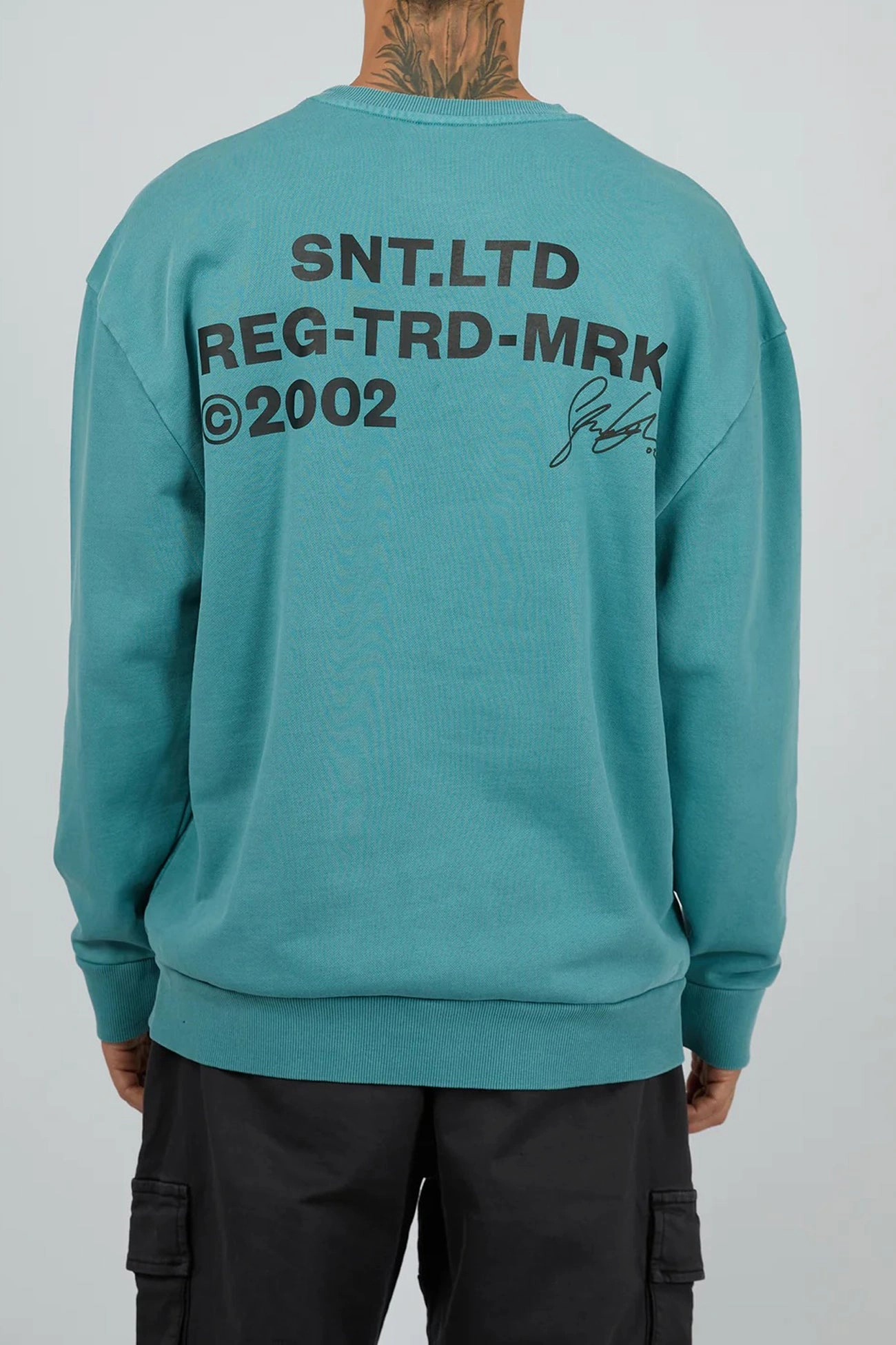 Chill Weather Thick Fabric Boundary Crew Blue