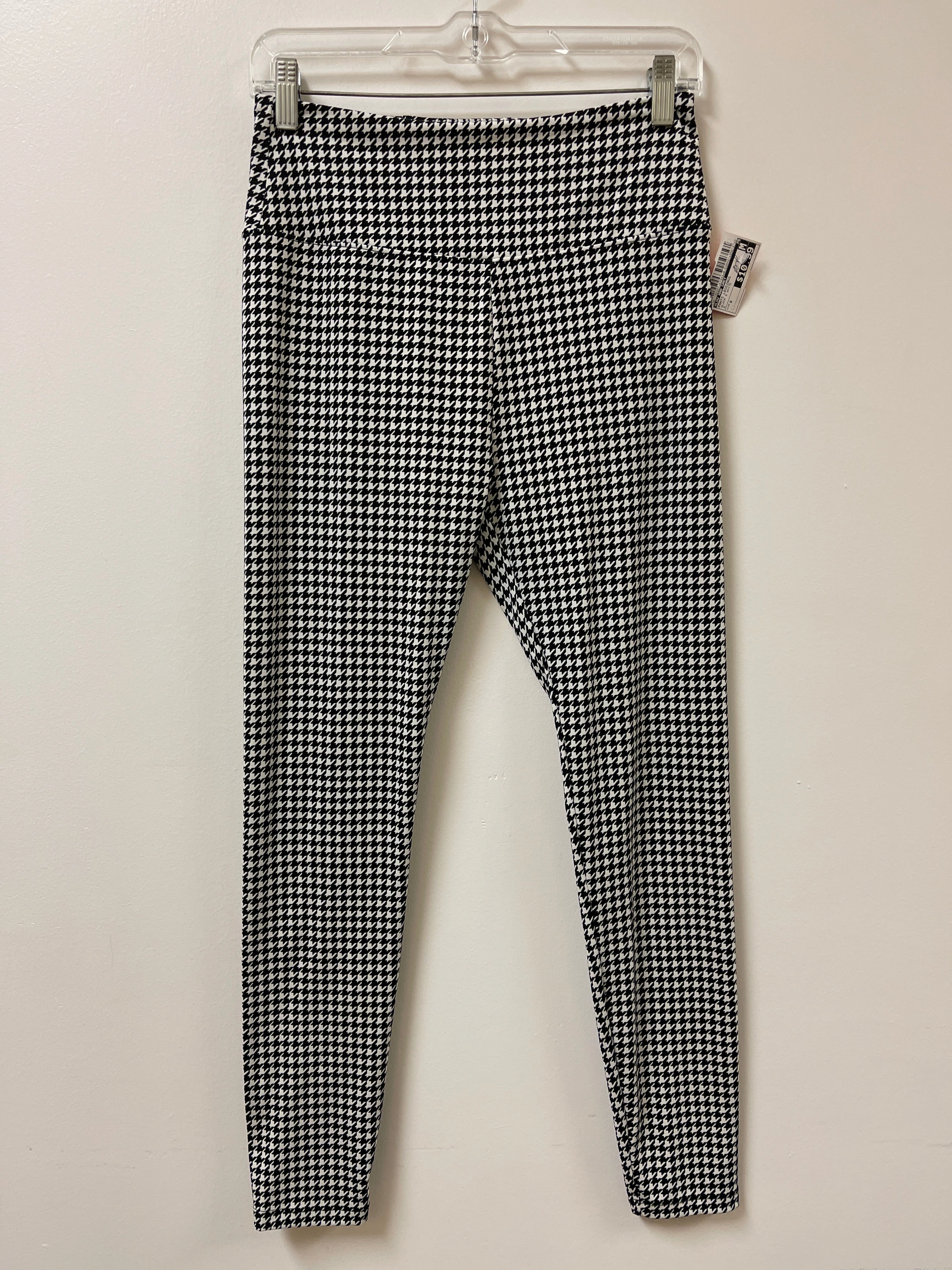 Travel Outfit Tall Fit Extra Soft Summer Wear Pants Leggings By Lou And Grey In Black & White, Size: 8