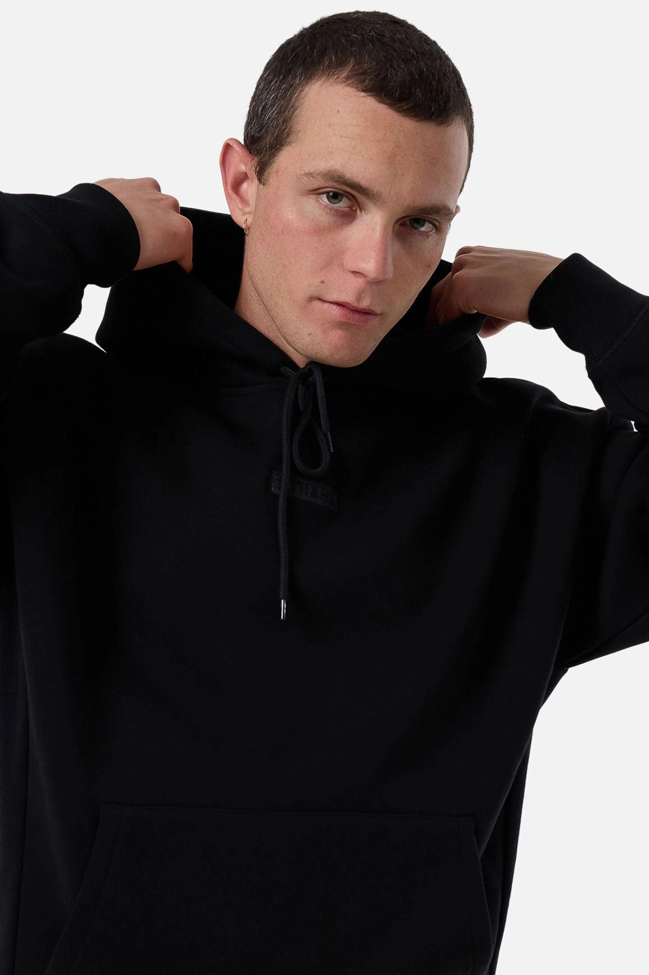Lightweight Fabric Superior Thrills Slouch Pull On Short Hood Black