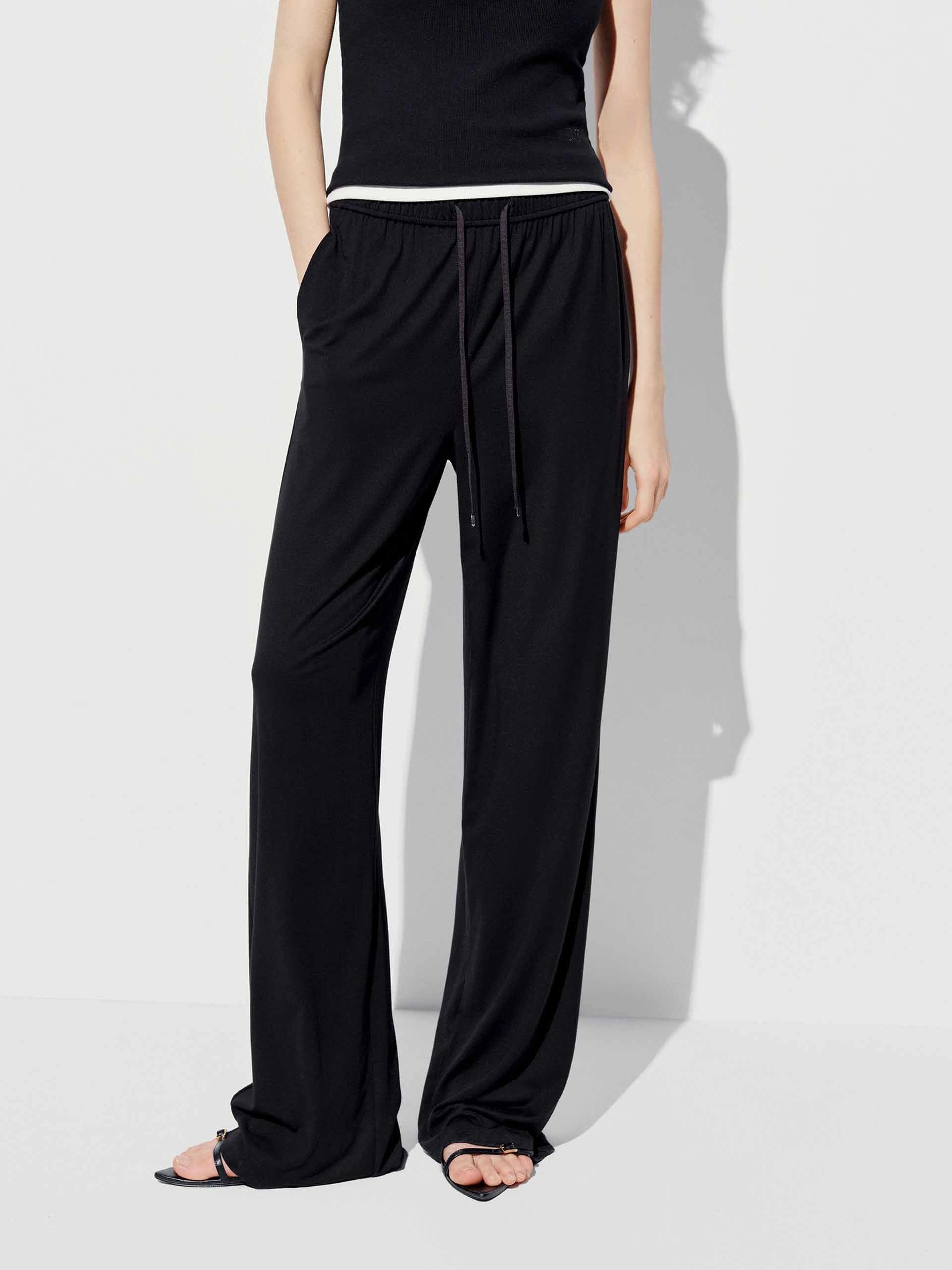 Active Appeal Side Pockets Drawstring Trousers