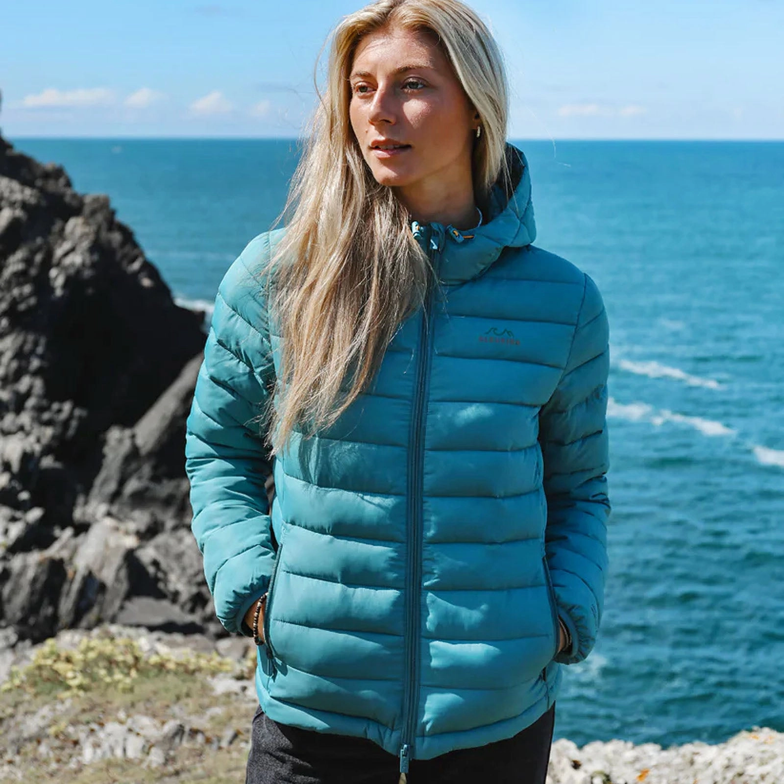 Bleubird Womens Tabor Water Resistant Packable Padded Coat Bonded Zippers