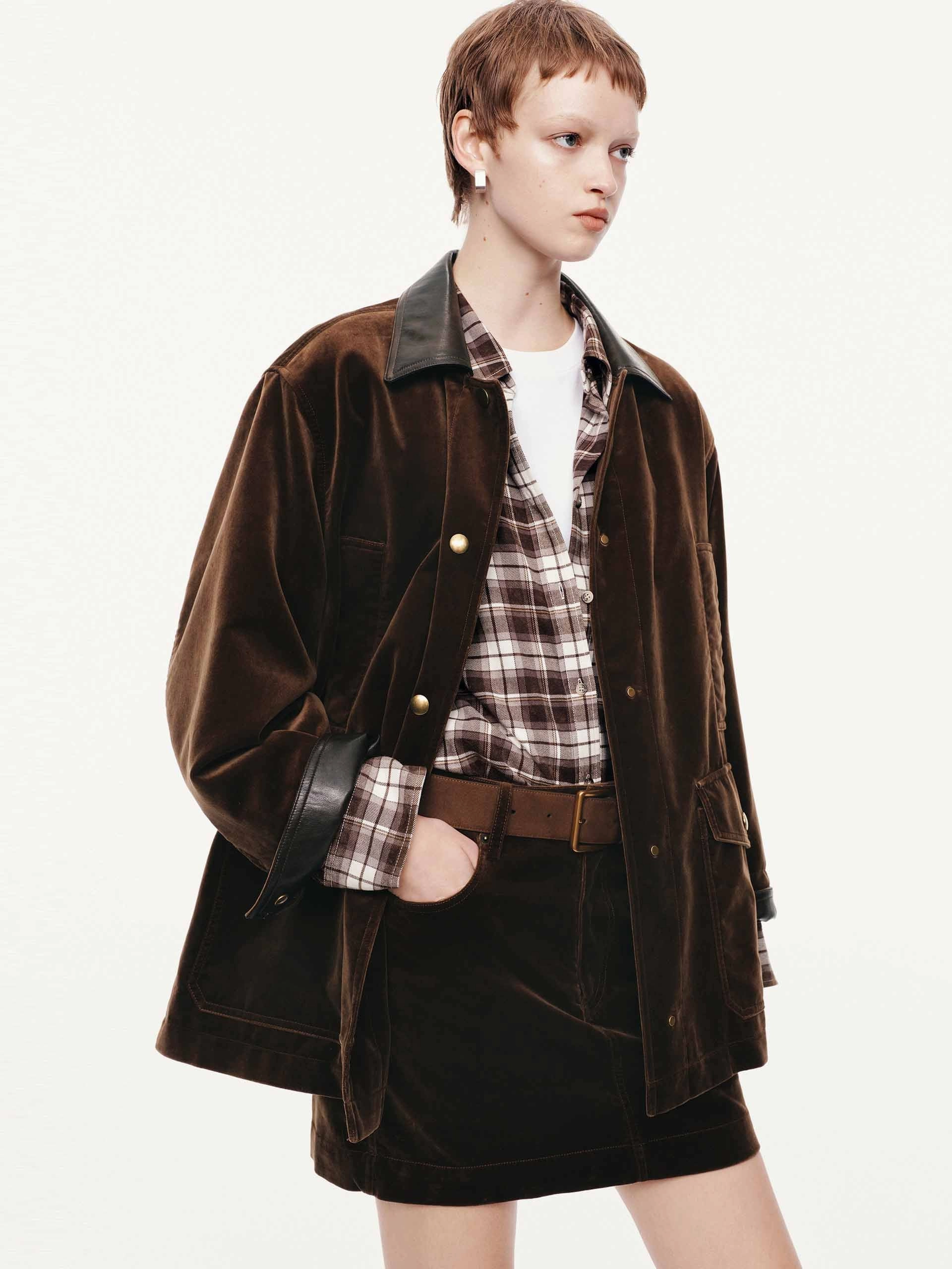 Leather Collar Velvet Coat One Color