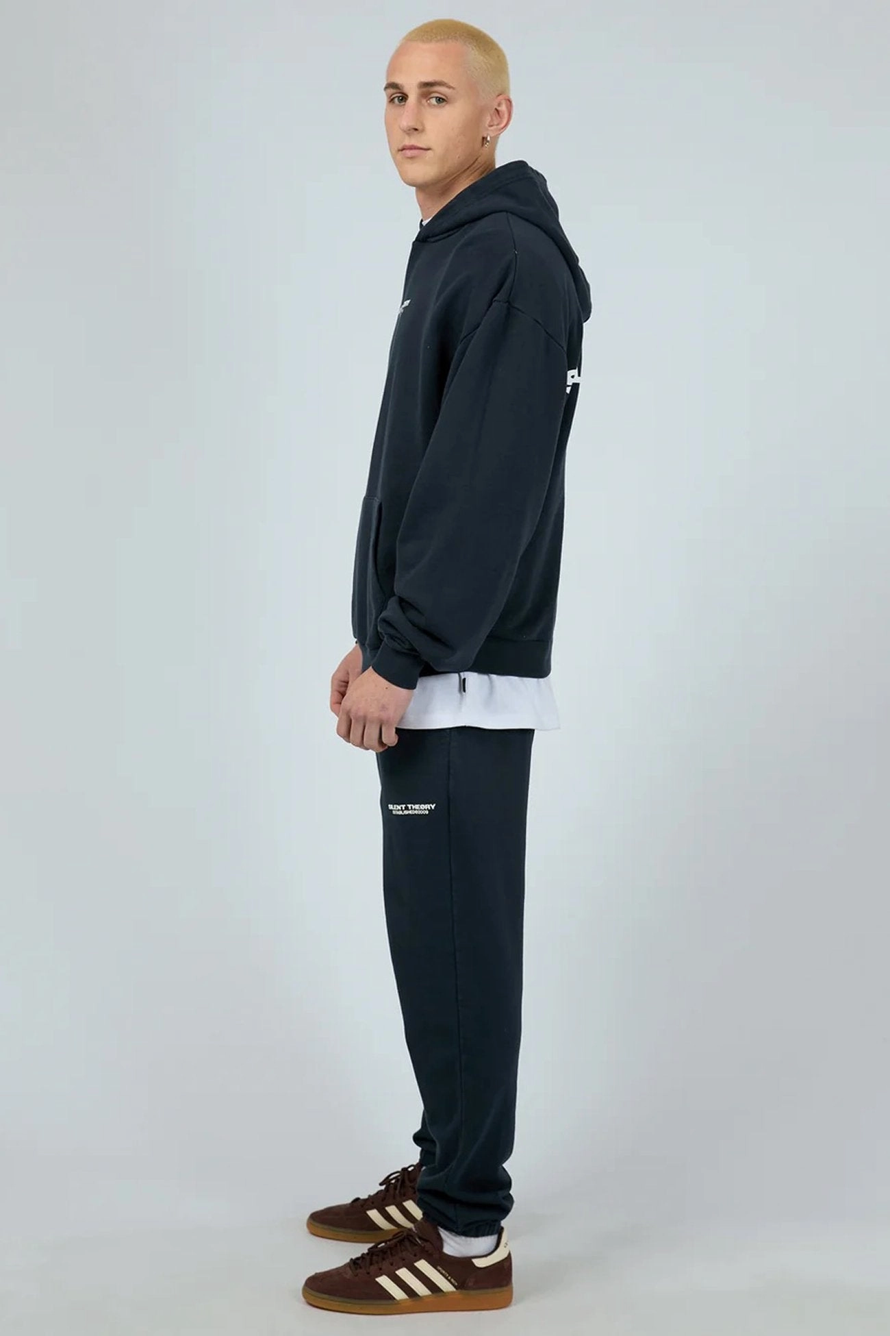 Bonded Seam Technology Glove Friendly Cuff Design Essential Theory Hoodie Navy