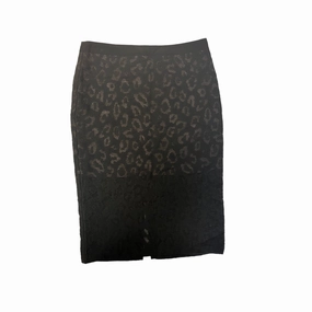 Skirt Designer By Trina Turk  Size: 8 Knee Length Subtle Details