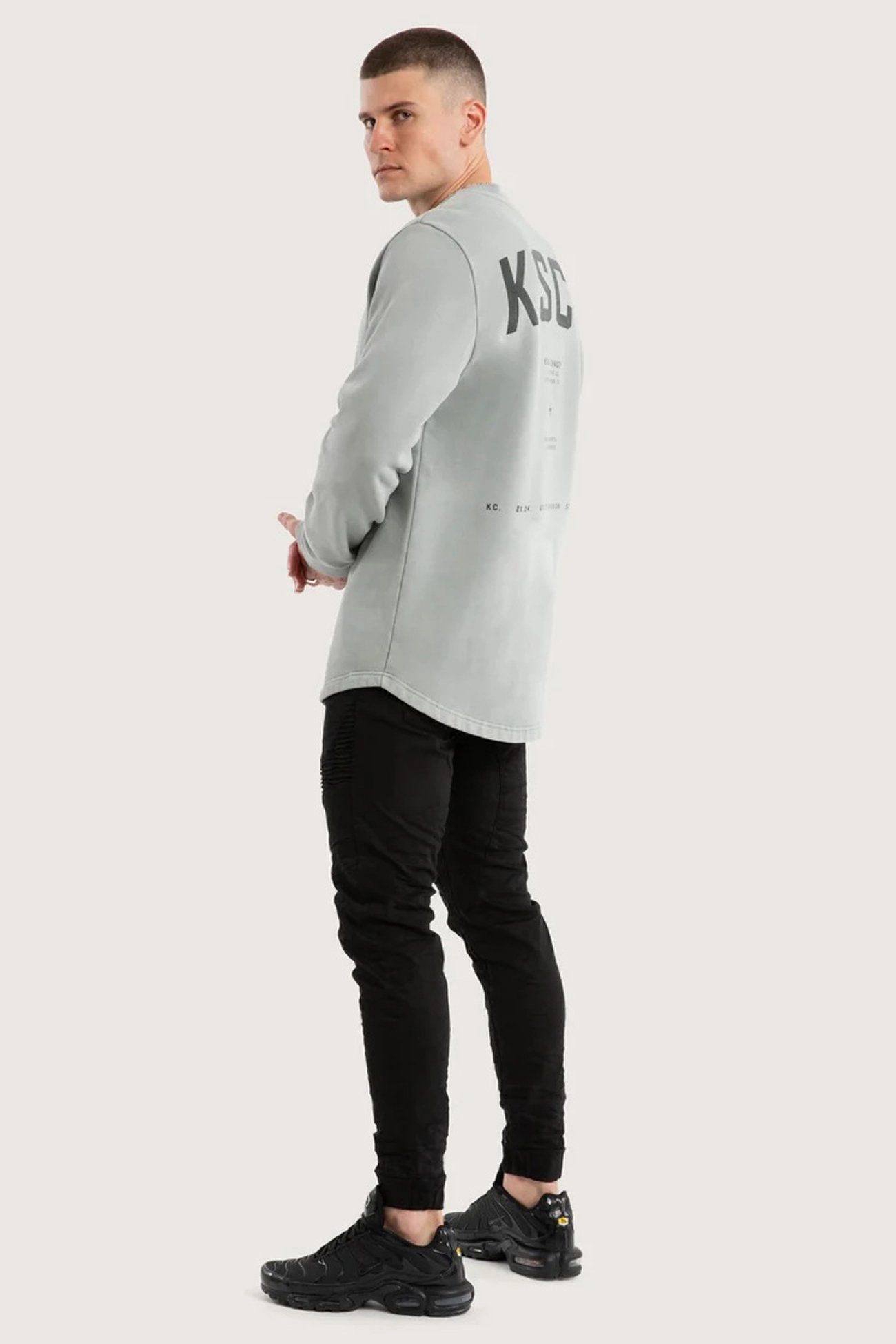 Protocol Dual Curved Sweater Pigment Limestone Classic Urban Wear Reinforced Elbow Panels