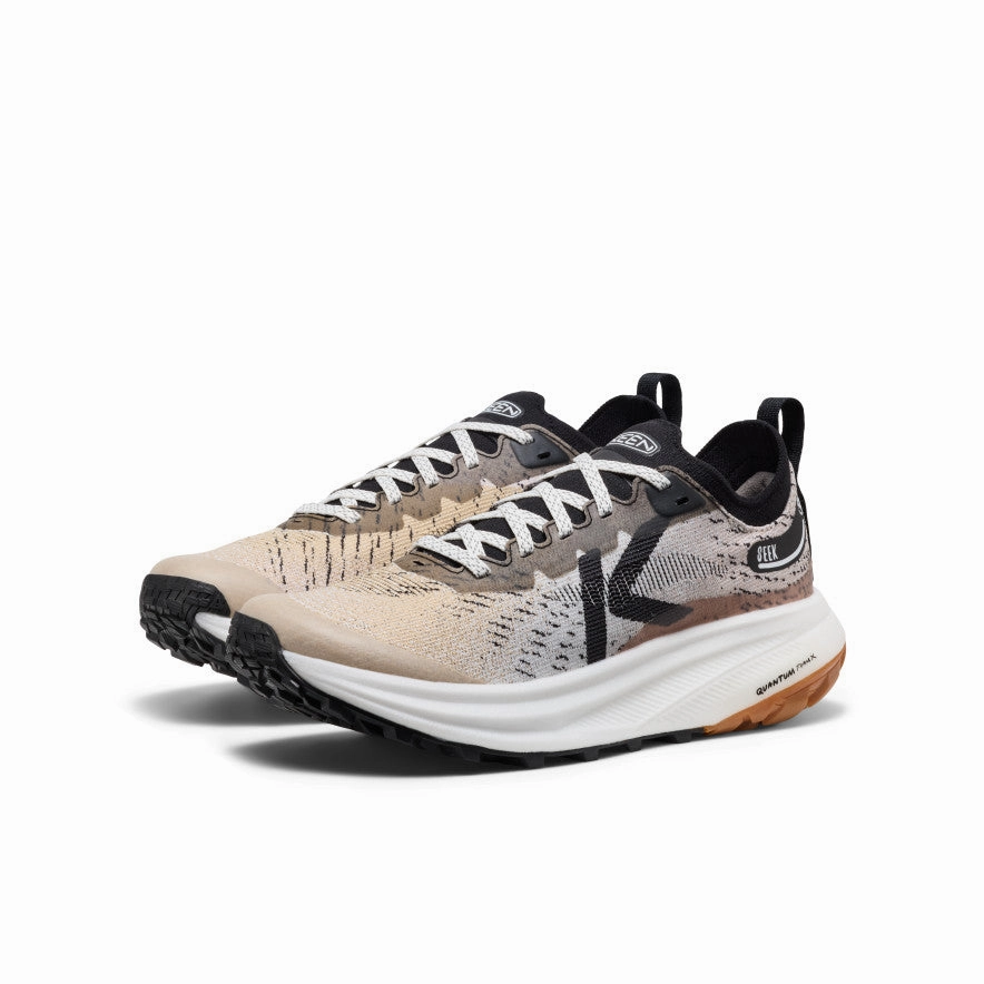 Women's Seek Trail Running Shoe  |  Safari/Black Stretch Step